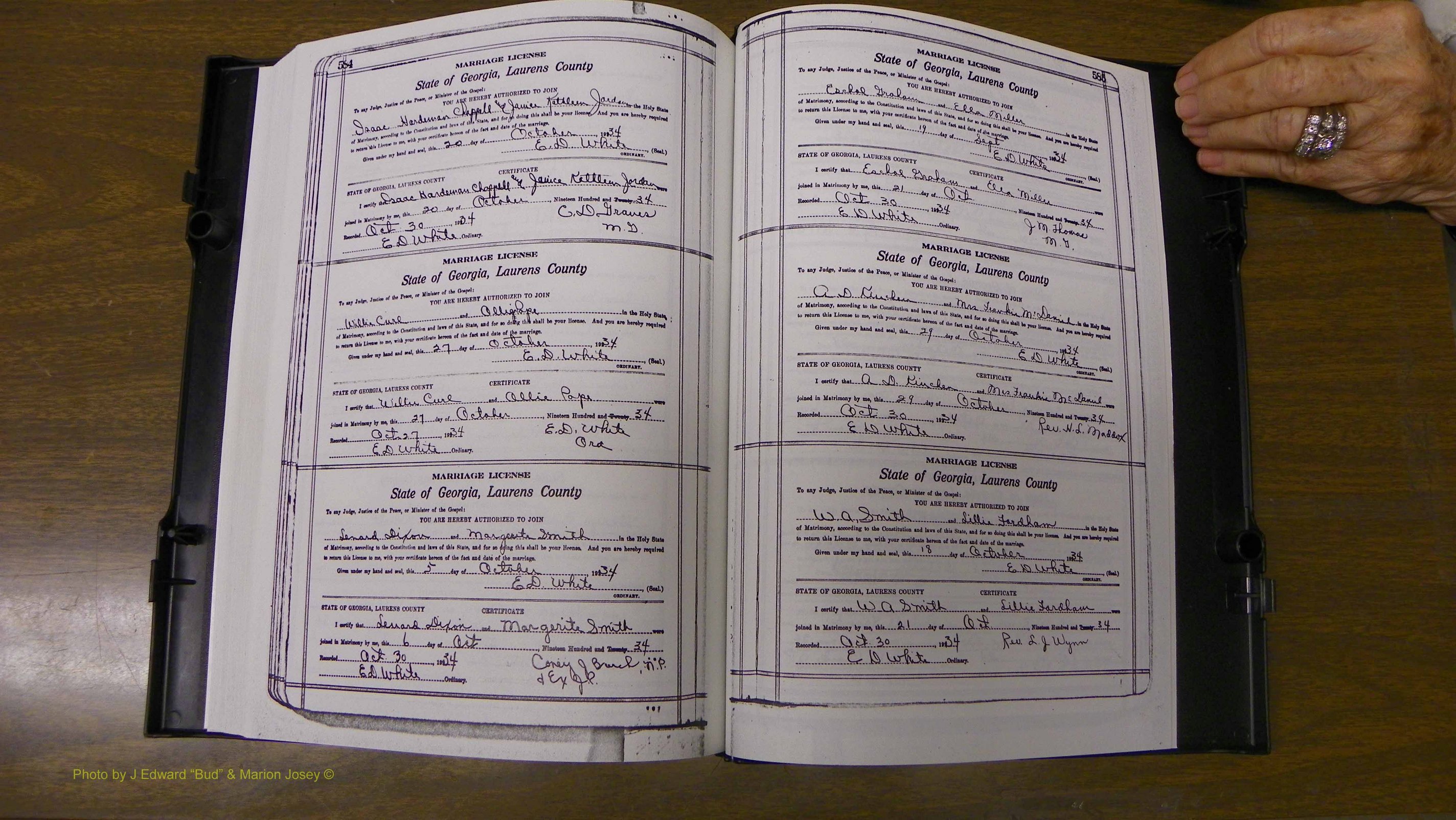 Laurens Co, GA, Marriages Book S, 1924 - 1934, White, P 584-585.JPG
