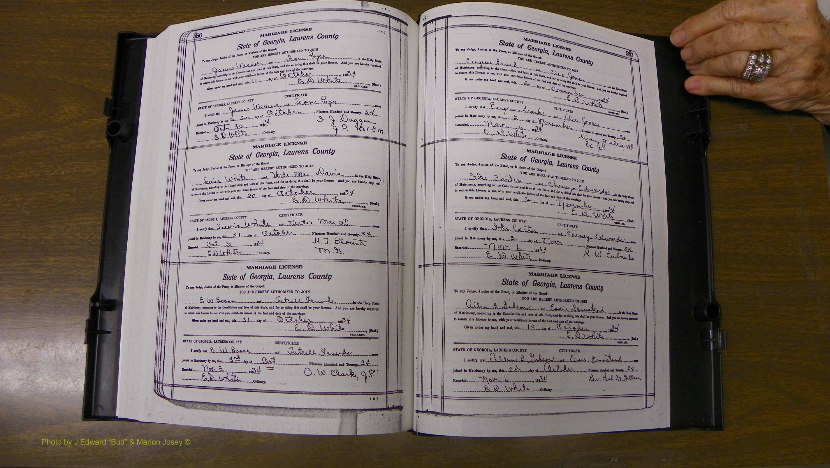 Laurens Co, GA, Marriages Book S, 1924 - 1934, White, P 586-587.JPG