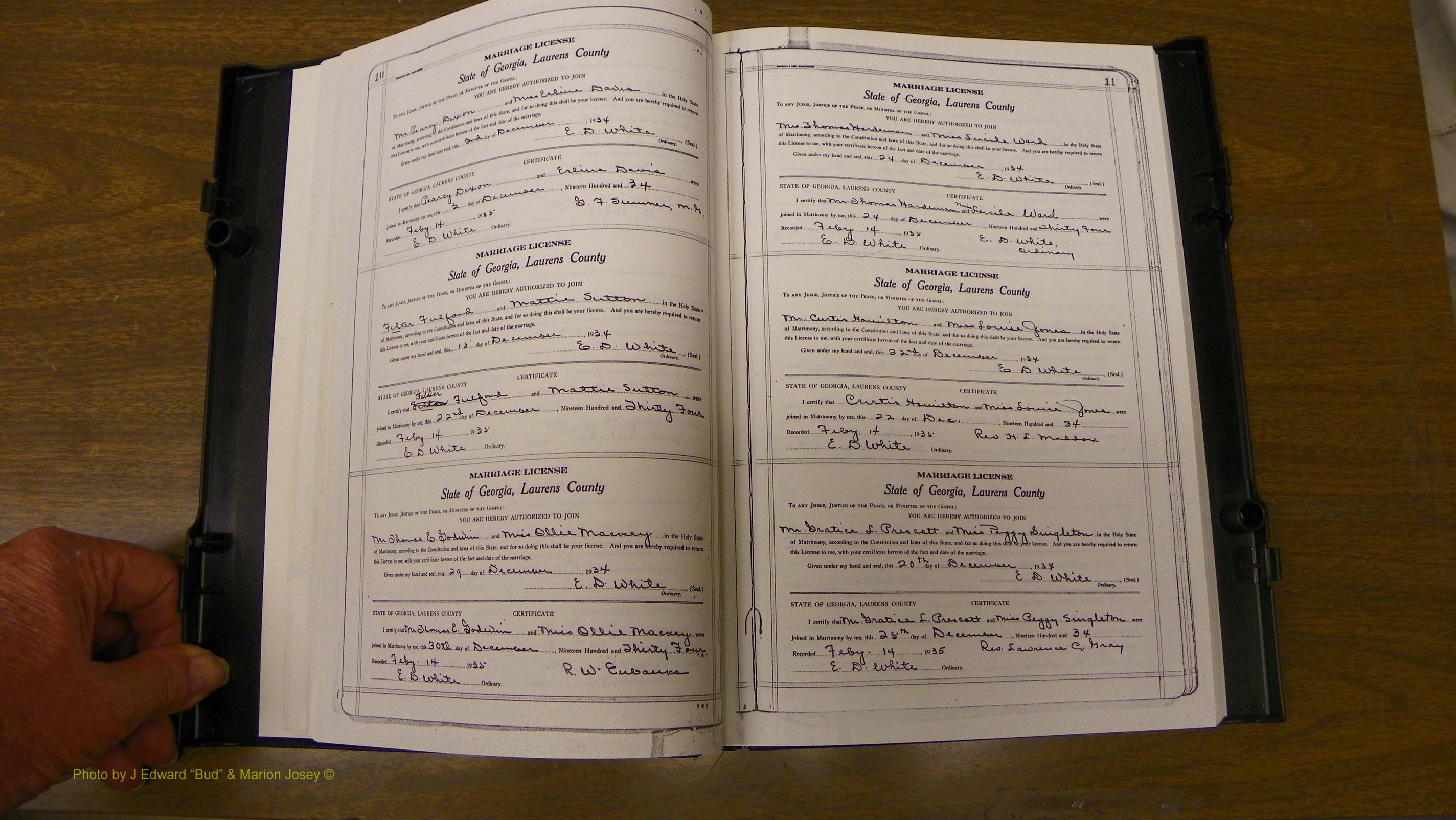 Laurens Co, GA, Marriages Book U, 1934 - 1944, White, P 010-011.JPG