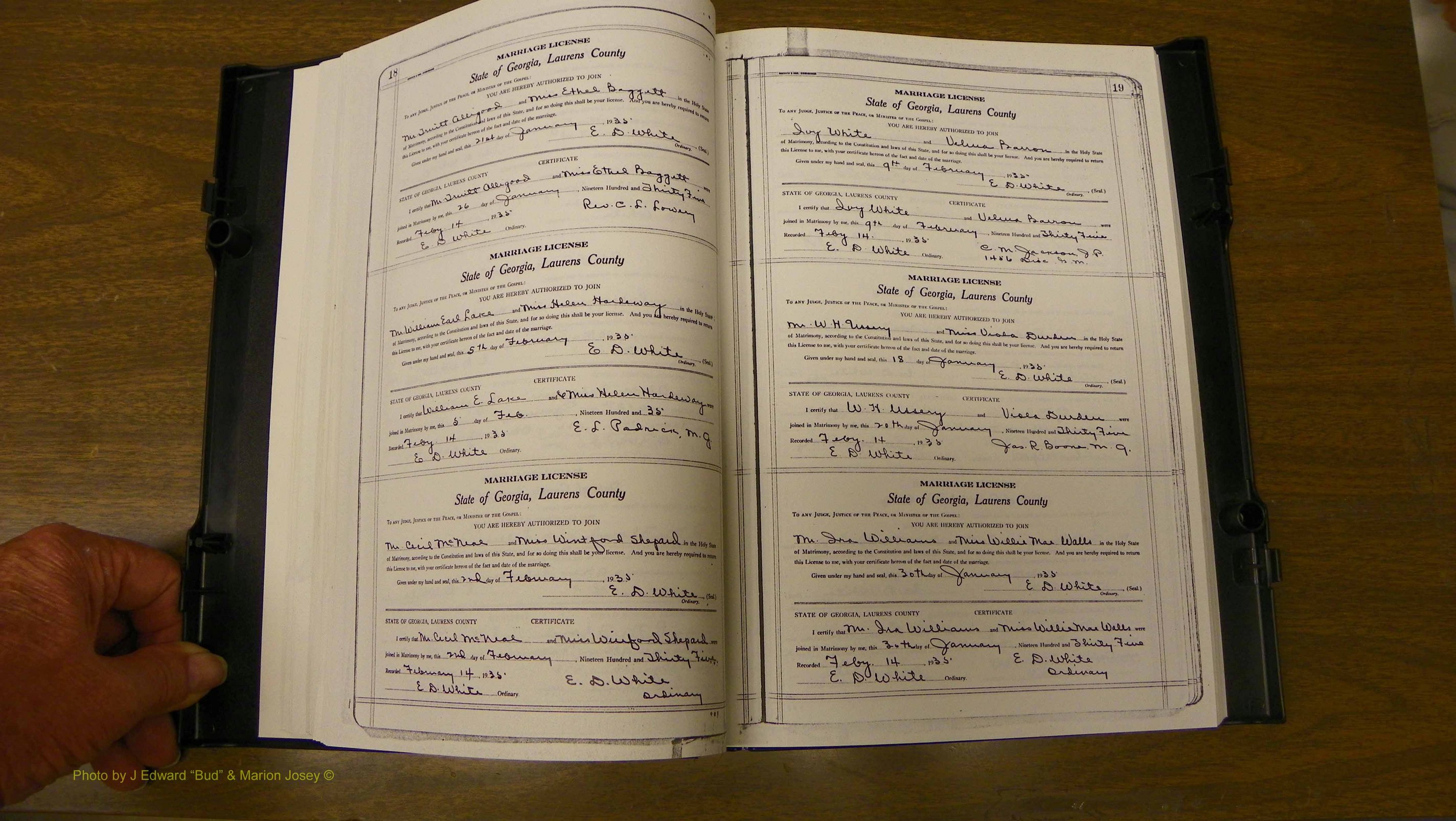 Laurens Co, GA, Marriages Book U, 1934 - 1944, White, P 018-019.JPG