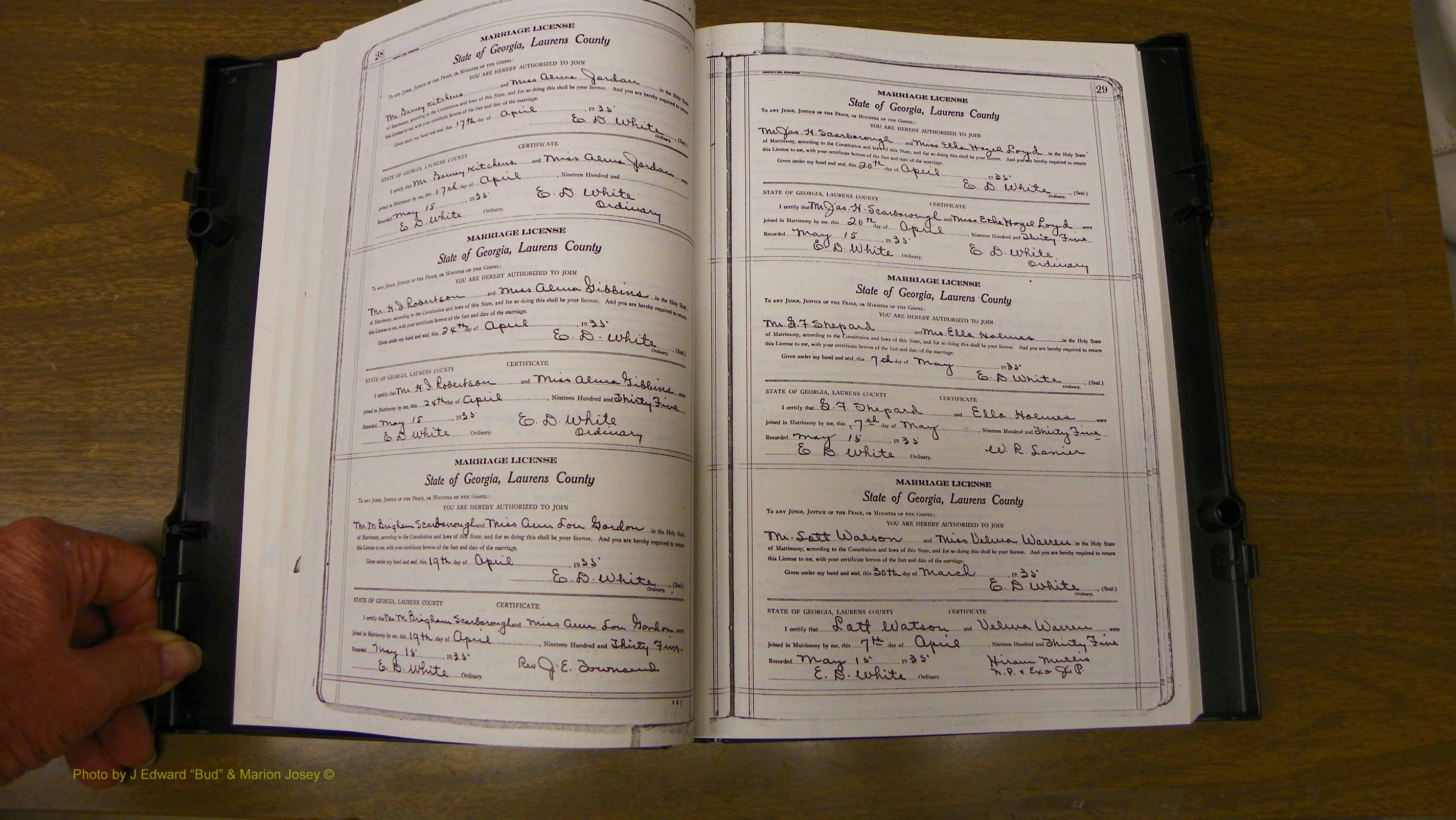 Laurens Co, GA, Marriages Book U, 1934 - 1944, White, P 028-029.JPG
