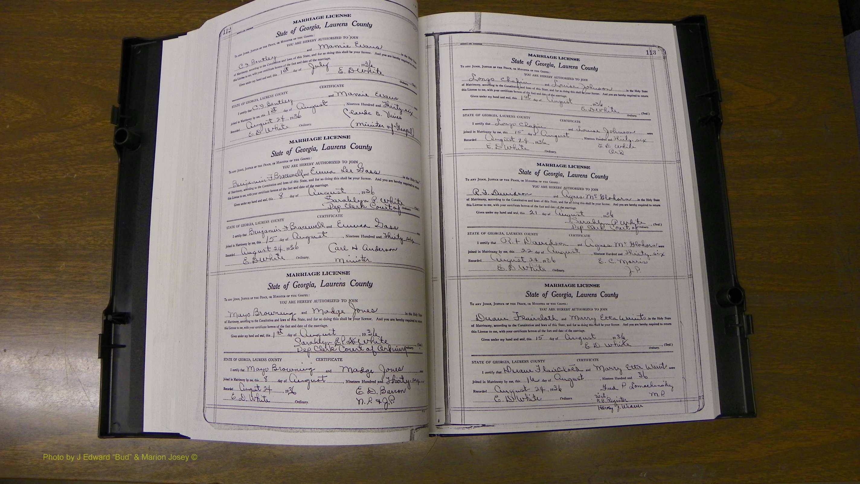 Laurens Co, GA, Marriages Book U, 1934 - 1944, White, P 112-113.JPG