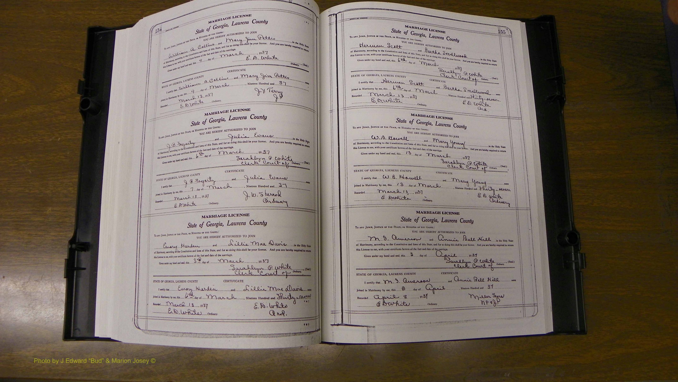 Laurens Co, GA, Marriages Book U, 1934 - 1944, White, P 154-155.JPG