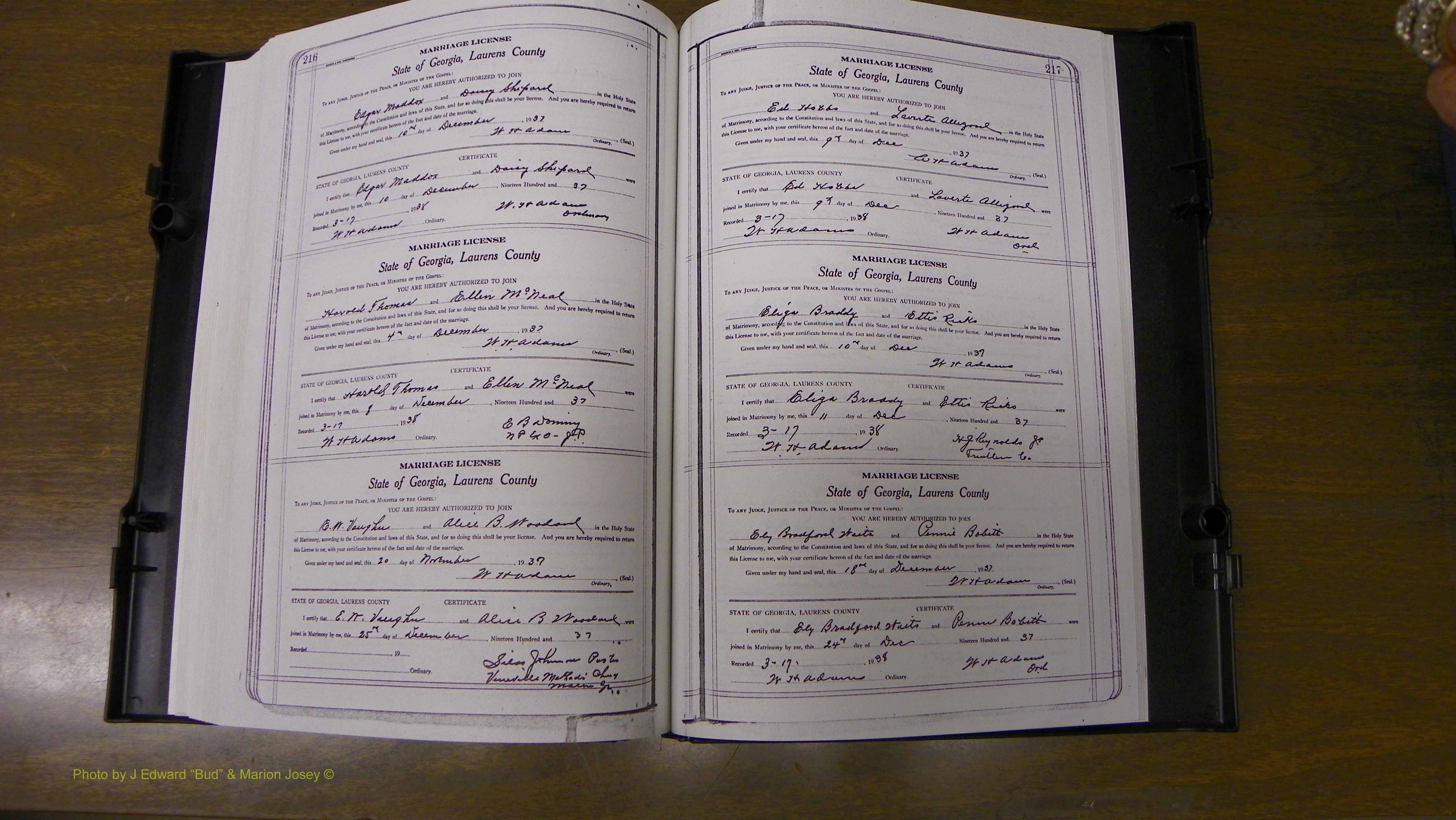 Laurens Co, GA, Marriages Book U, 1934 - 1944, White, P 216-217.JPG