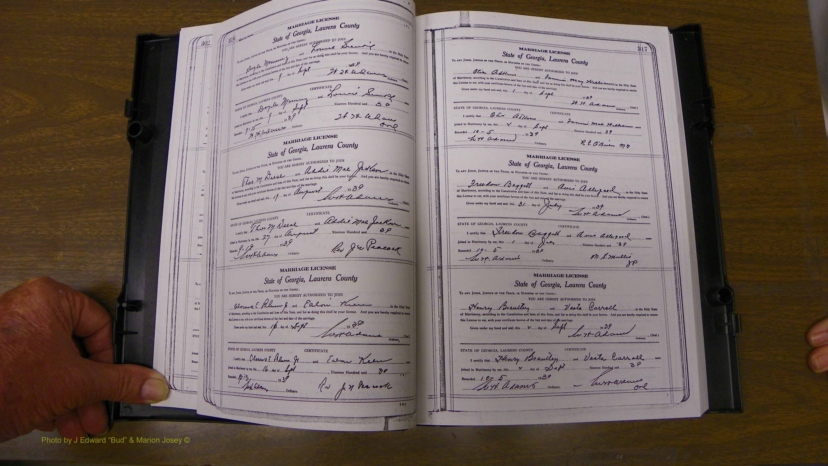 Laurens Co, GA, Marriages Book U, 1934 - 1944, White, P 316-317.JPG
