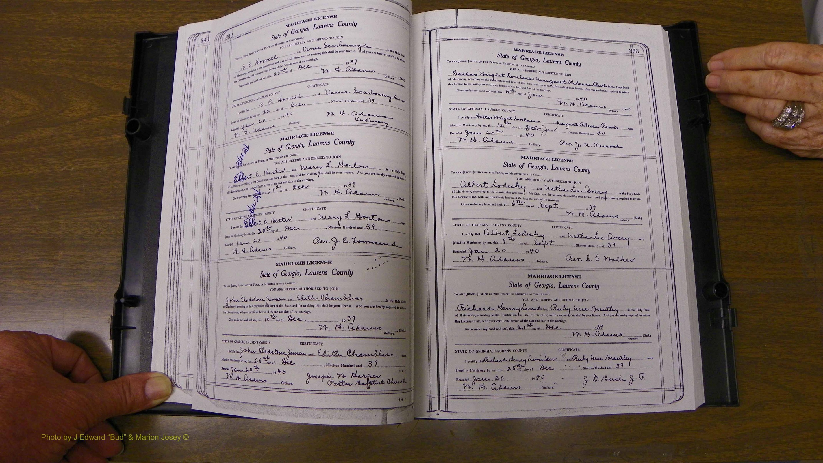 Laurens Co, GA, Marriages Book U, 1934 - 1944, White, P 352-353.JPG