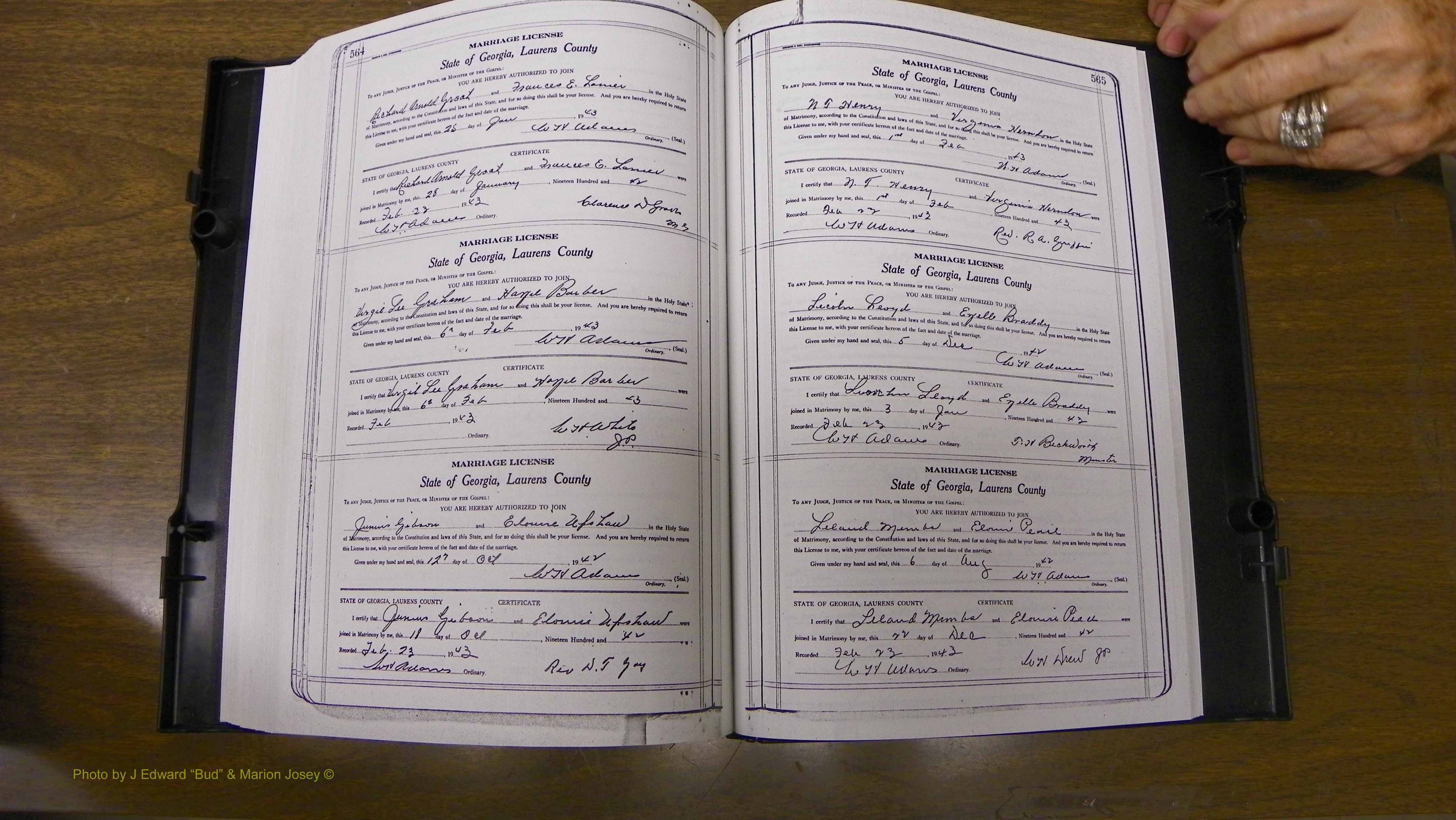 Laurens Co, GA, Marriages Book U, 1934 - 1944, White, P 564-565.JPG