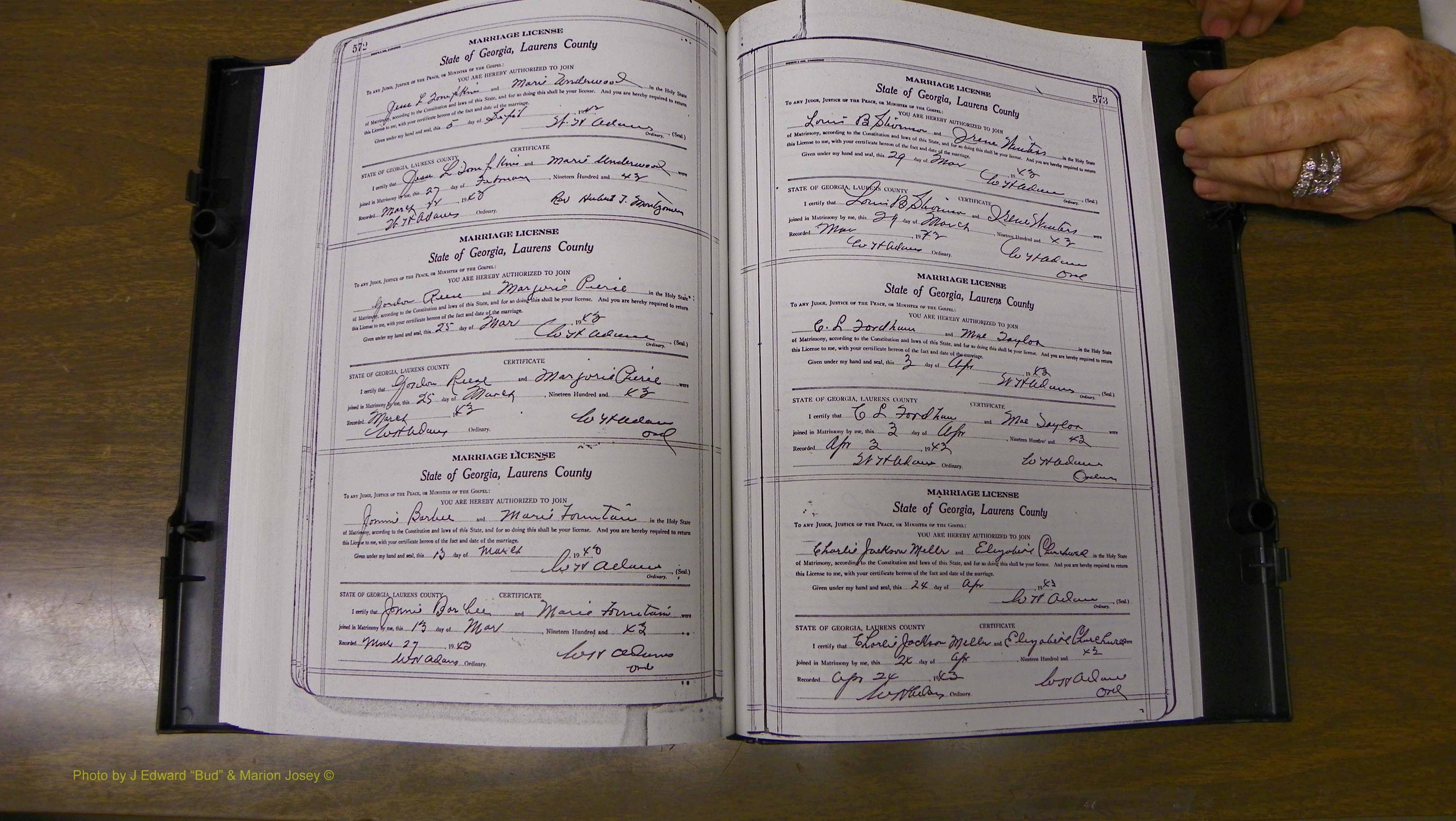 Laurens Co, GA, Marriages Book U, 1934 - 1944, White, P 572-573.JPG