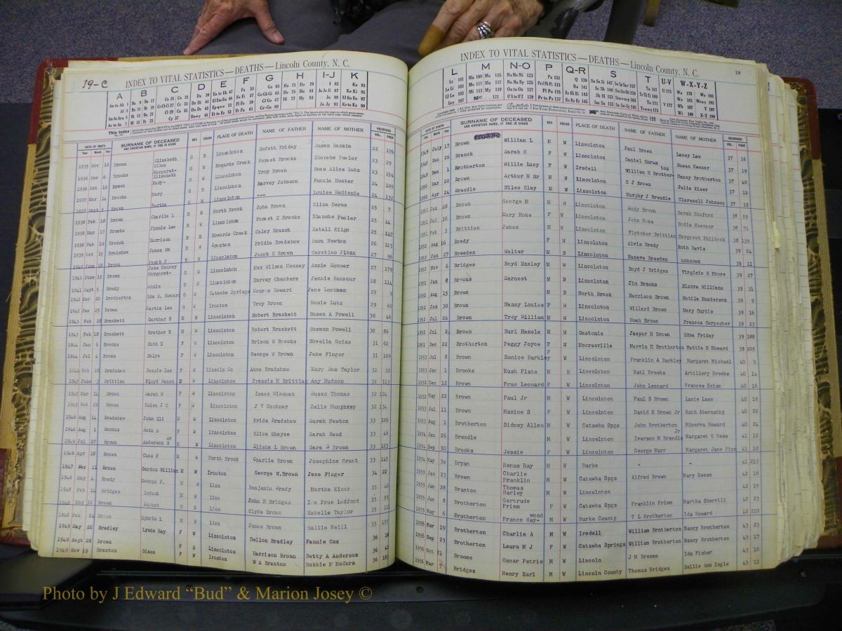 Lincoln Deaths, A-Z, 1913-1991 040.JPG