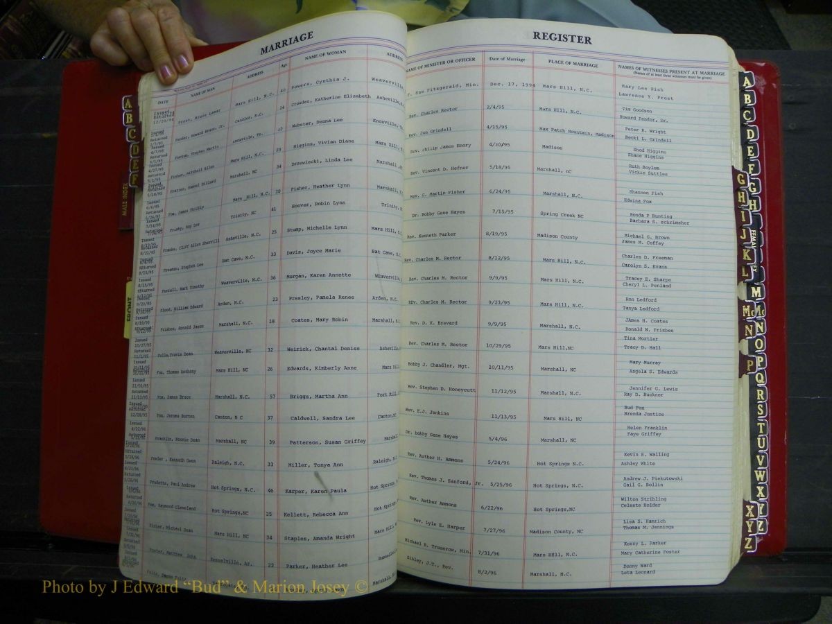 Madison Marriages, 1980-1999 037.JPG