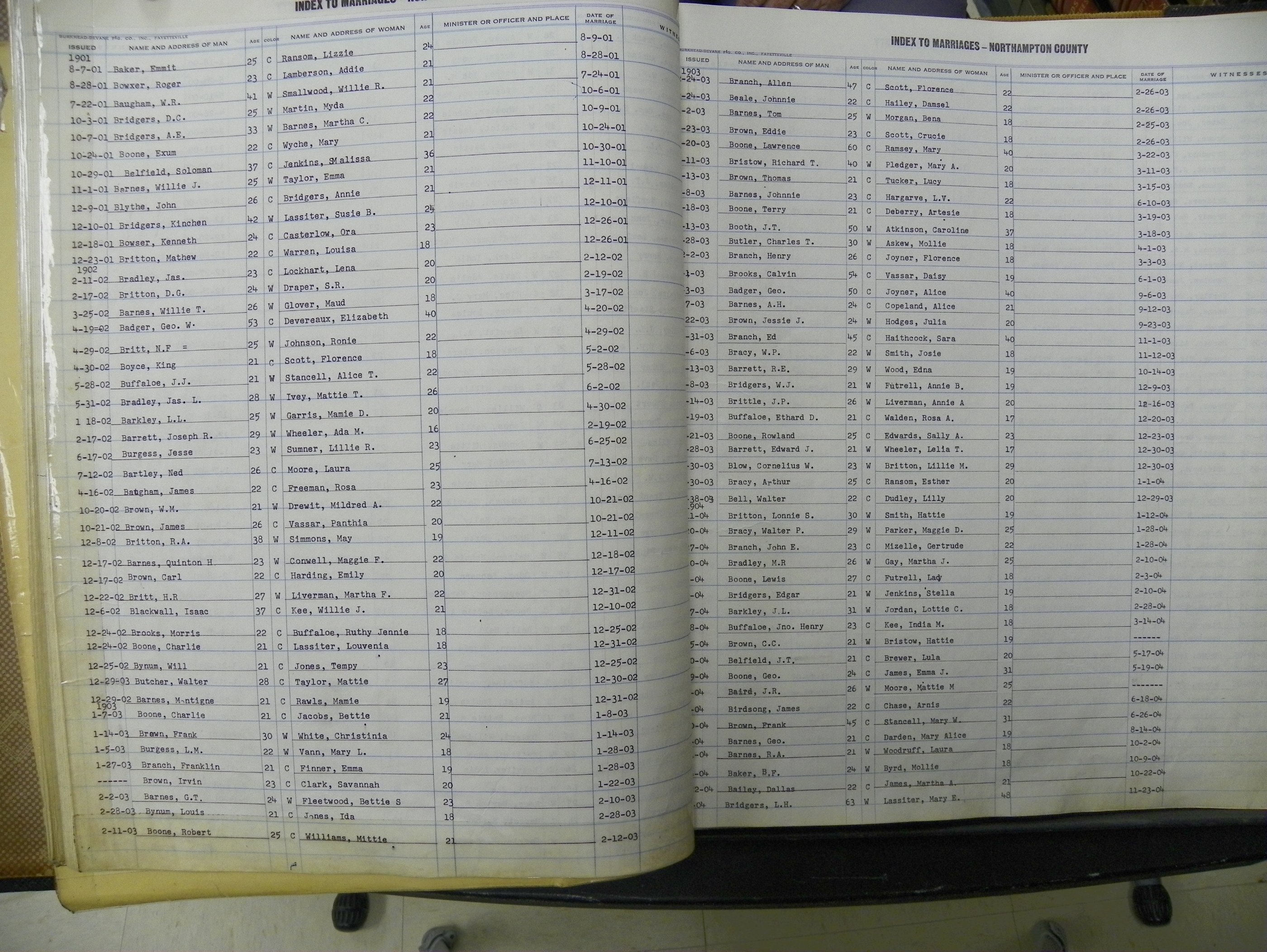 Northampton Marriages Book 1 (123).JPG