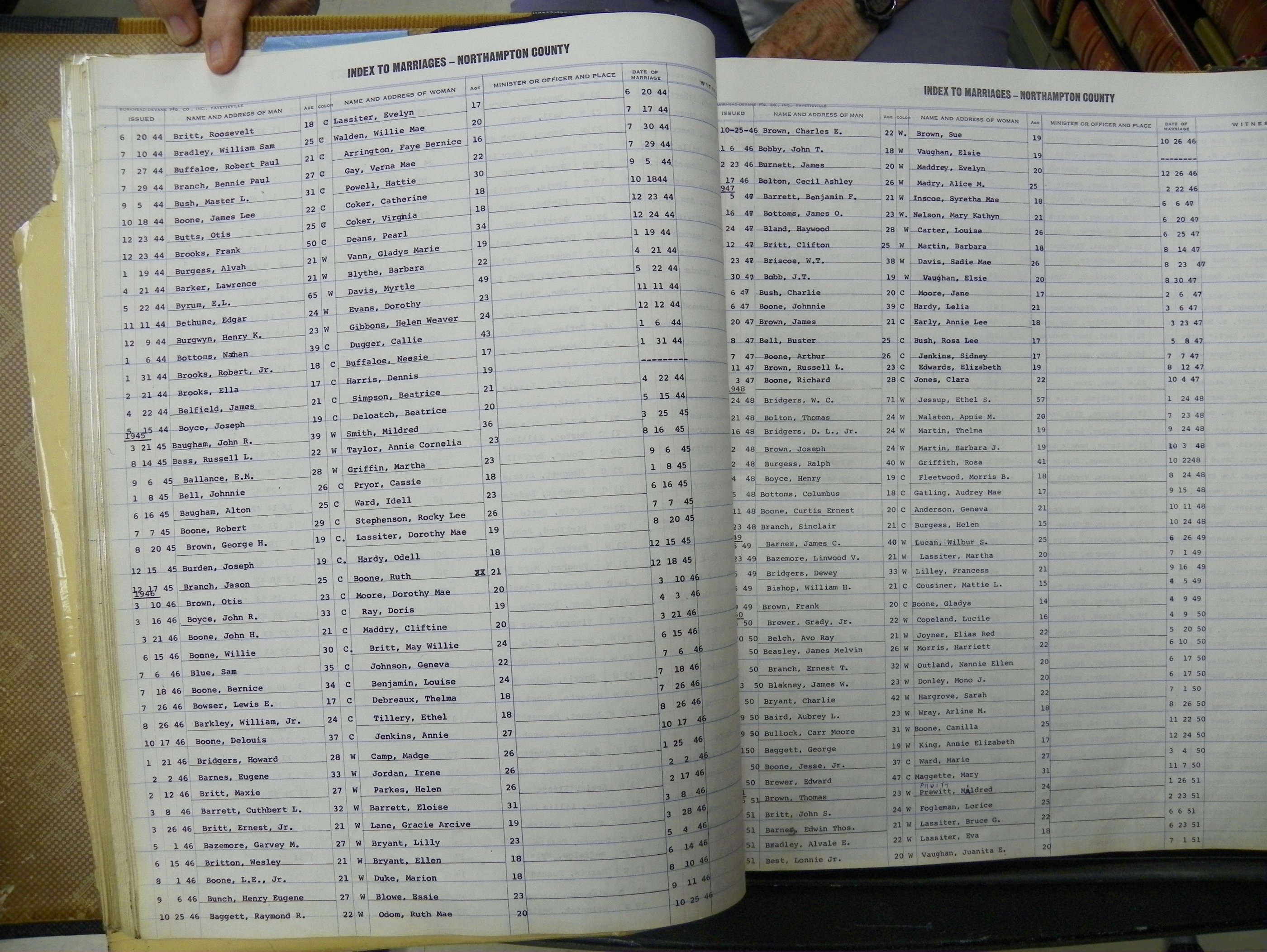 Northampton Marriages Book 1 (134).JPG