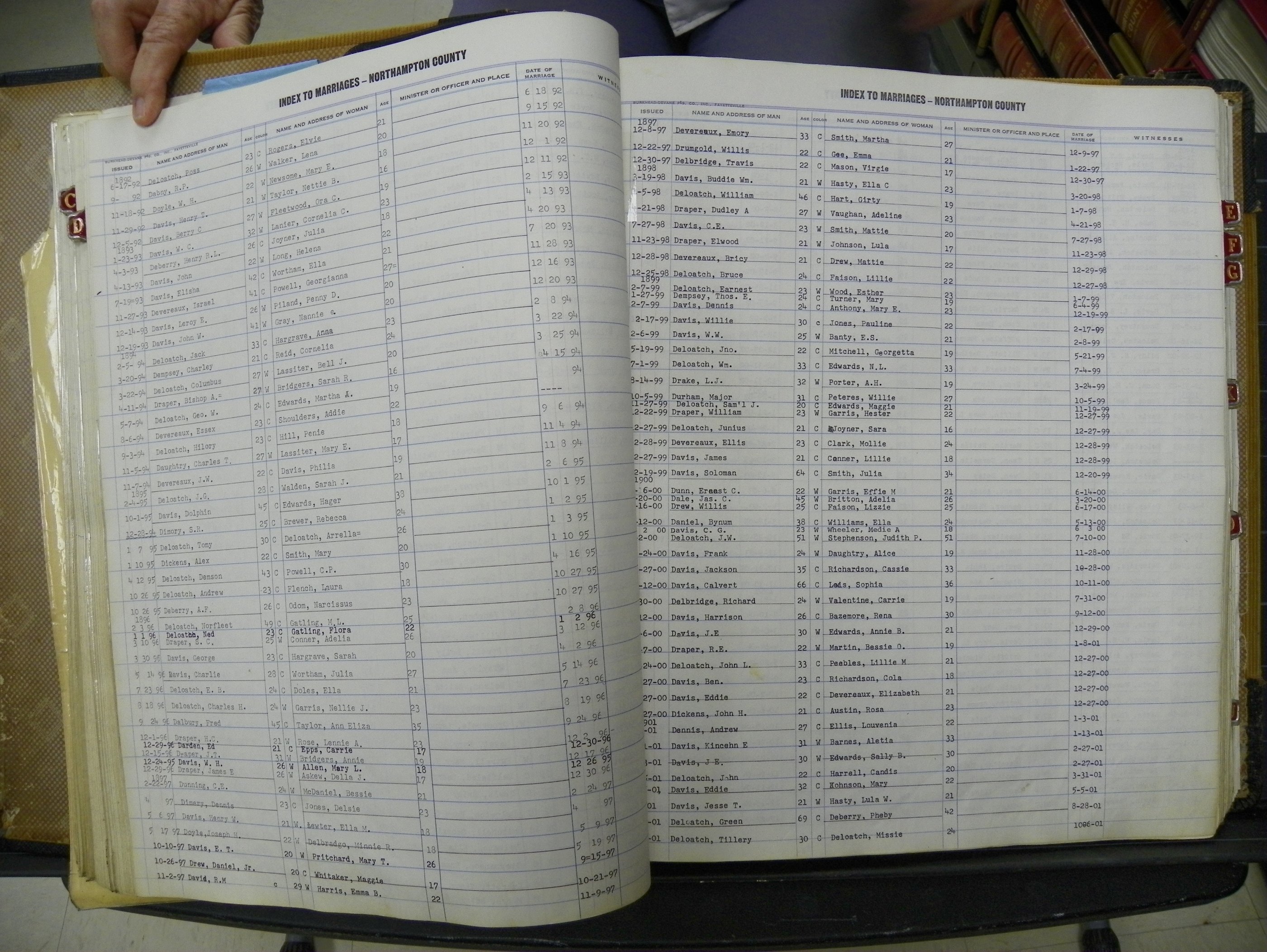 Northampton Marriages Book 1 (163).JPG