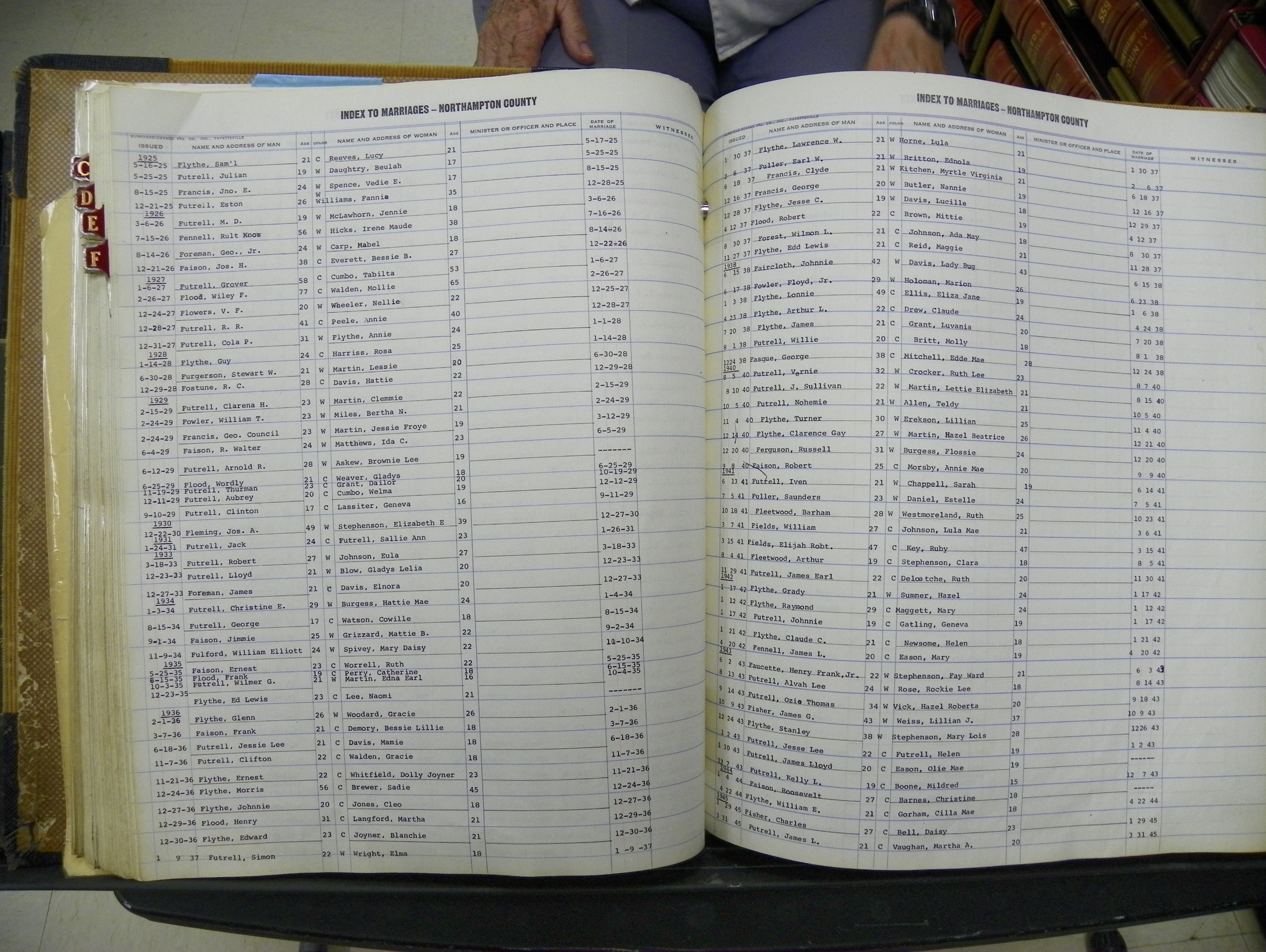Northampton Marriages Book 1 (184).JPG