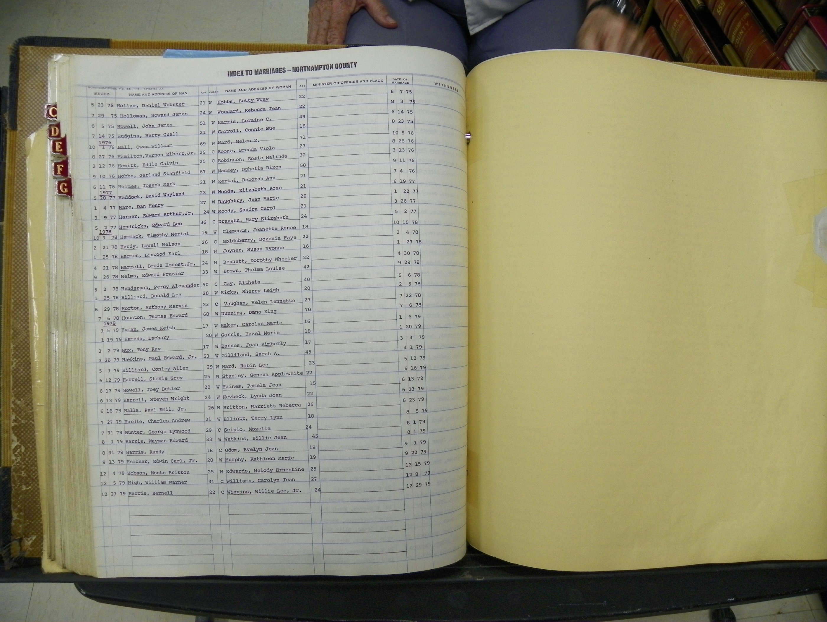 Northampton Marriages Book 1 (211).JPG