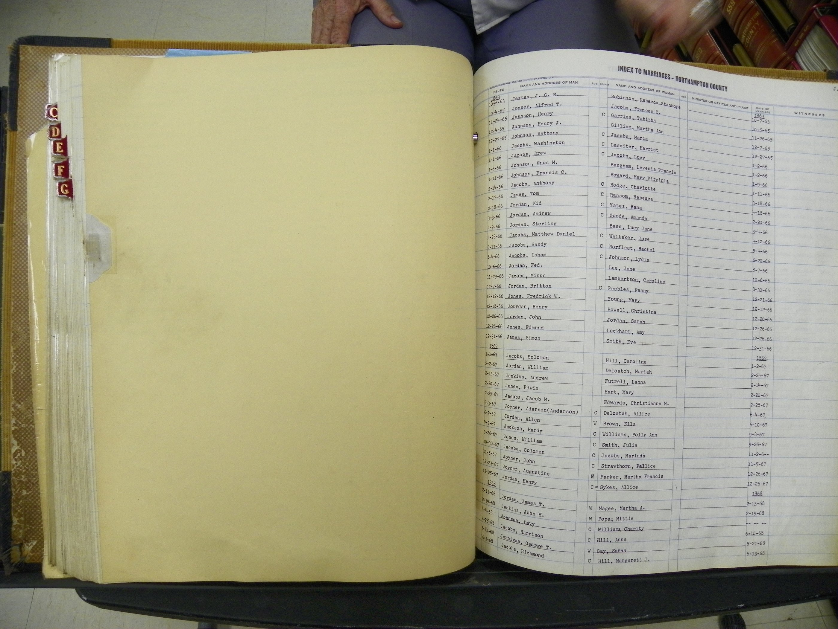 Northampton Marriages Book 1 (214).JPG