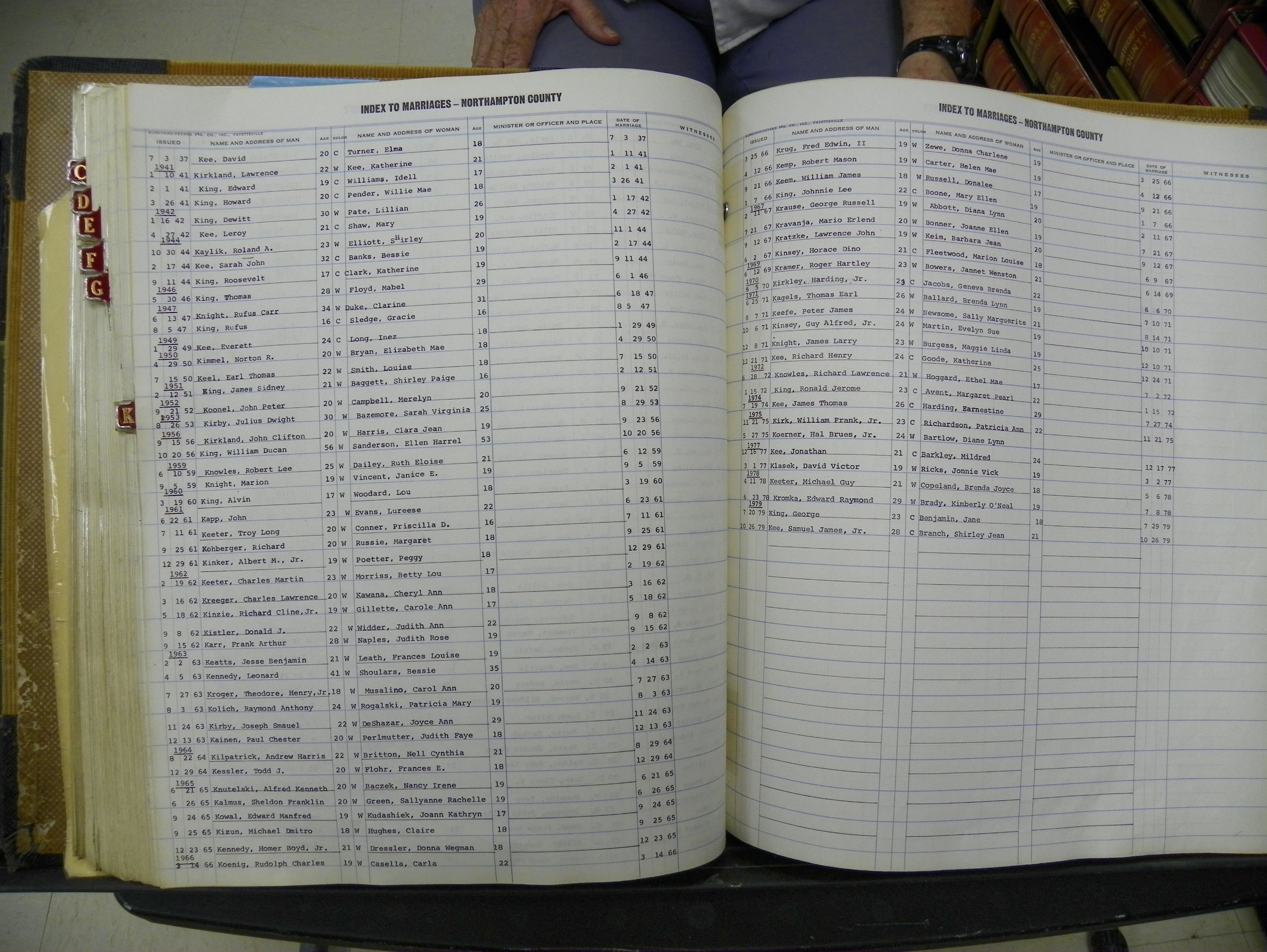 Northampton Marriages Book 1 (229).JPG