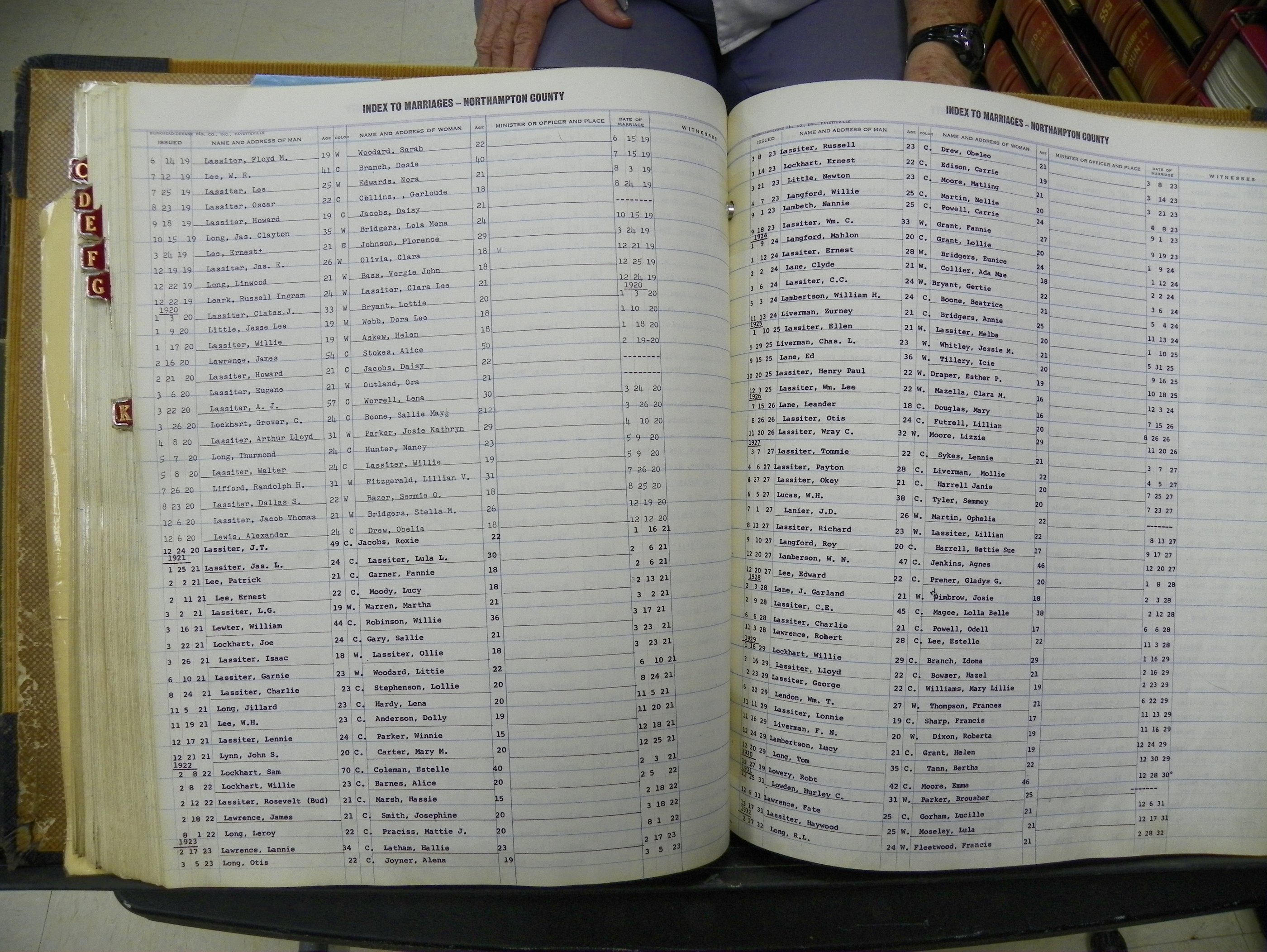 Northampton Marriages Book 1 (236).JPG