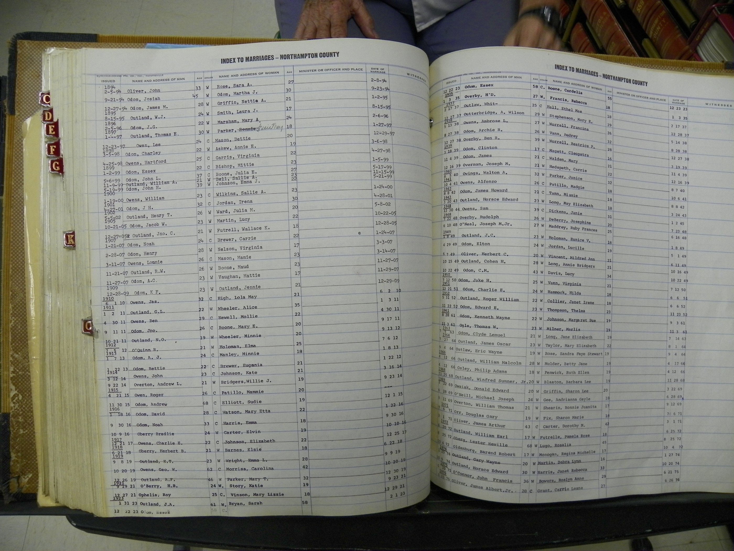 Northampton Marriages Book 1 (260).JPG