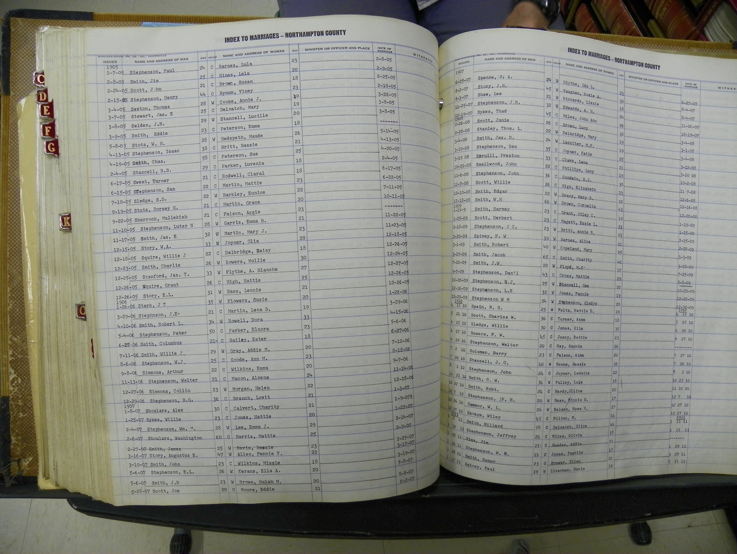 Northampton Marriages Book 1 (291).JPG