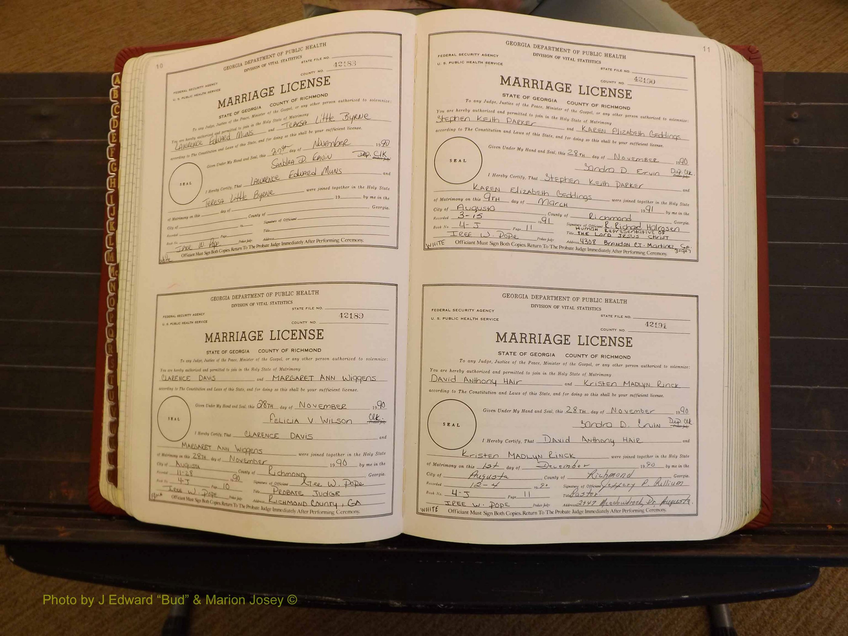 Richmond Marriages, 4J, 1990-1991 P 010-011.JPG