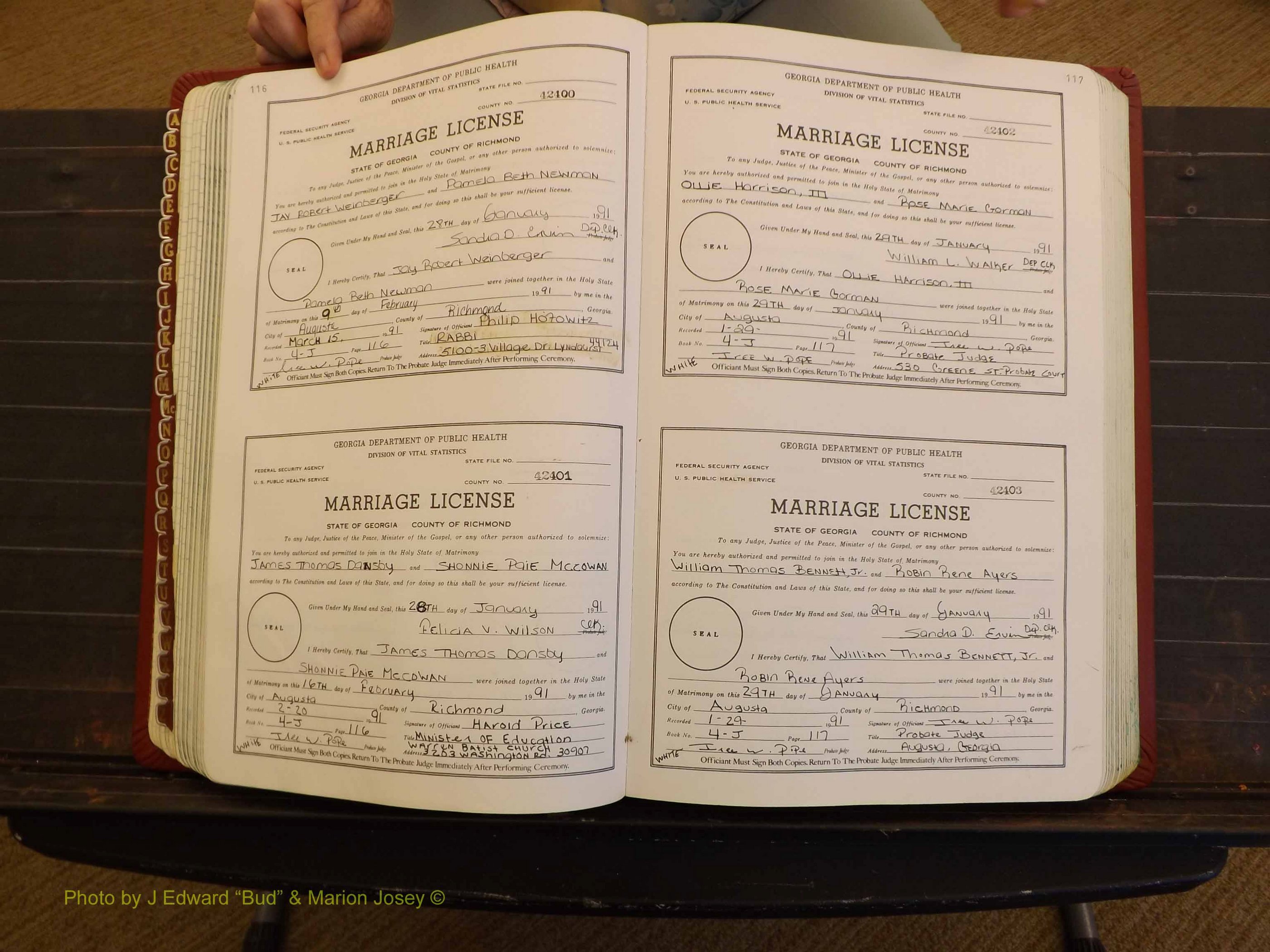 Richmond Marriages, 4J, 1990-1991 P 116-117.JPG