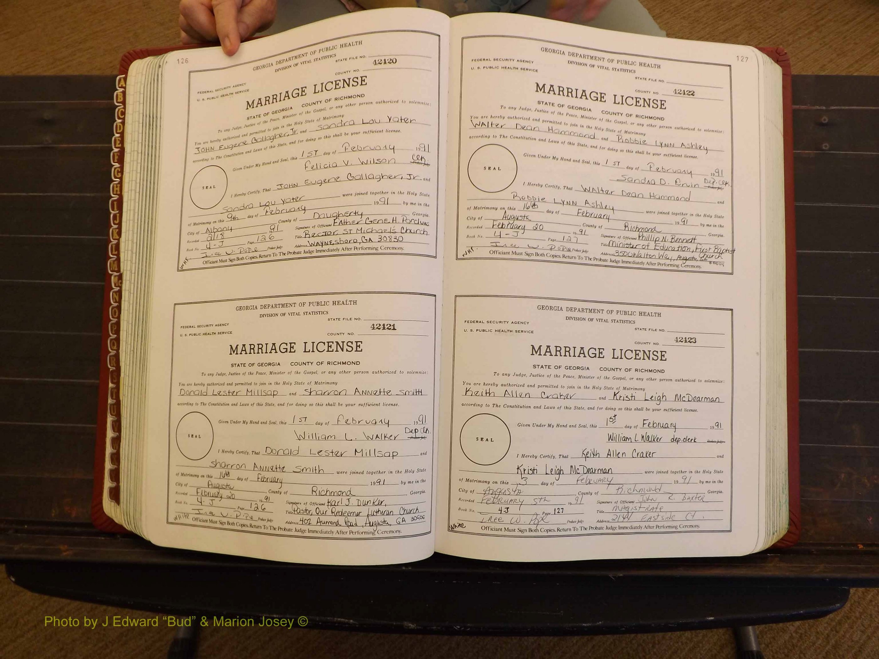 Richmond Marriages, 4J, 1990-1991 P 126-127.JPG