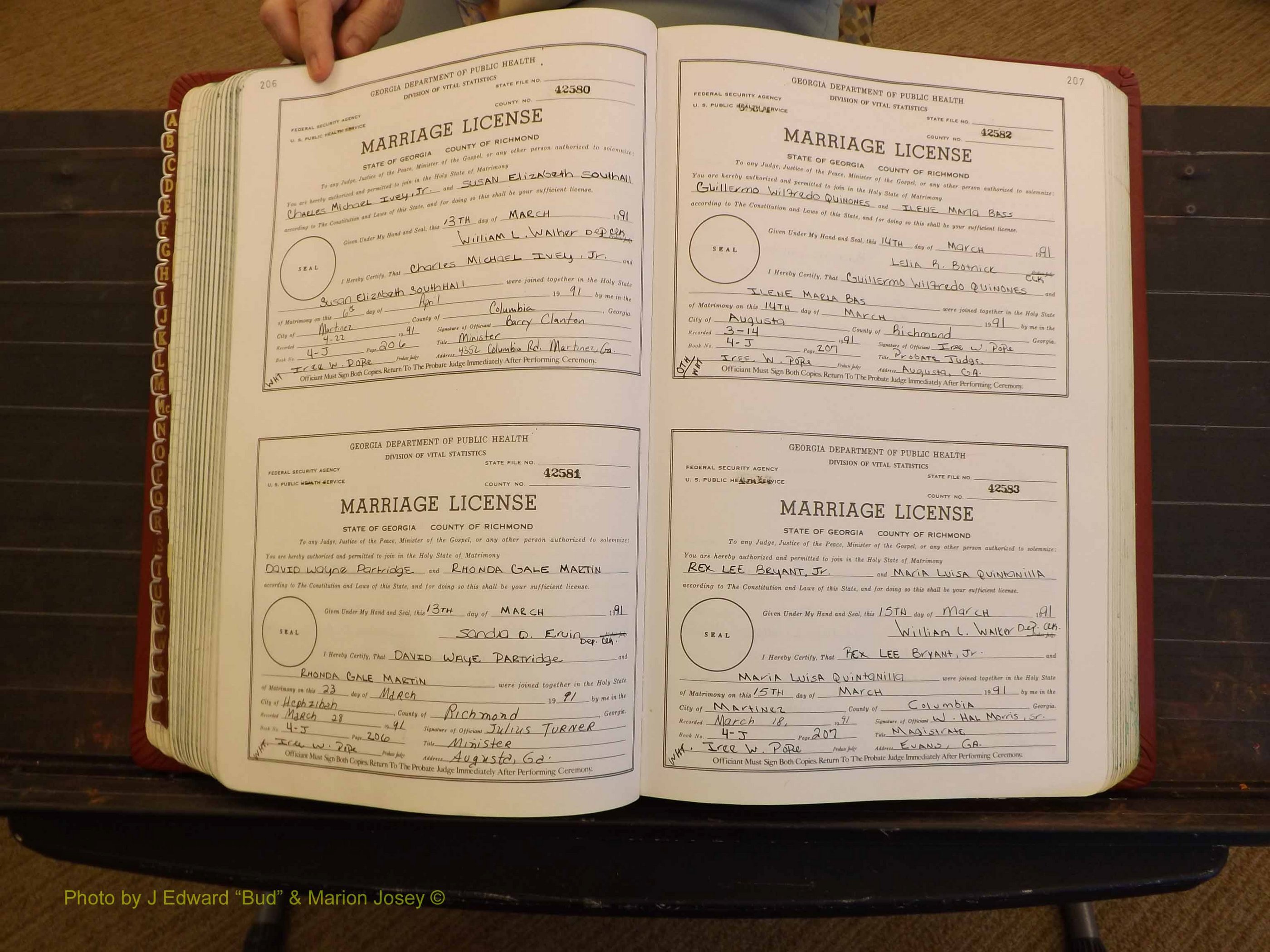 Richmond Marriages, 4J, 1990-1991 P 206-207.JPG