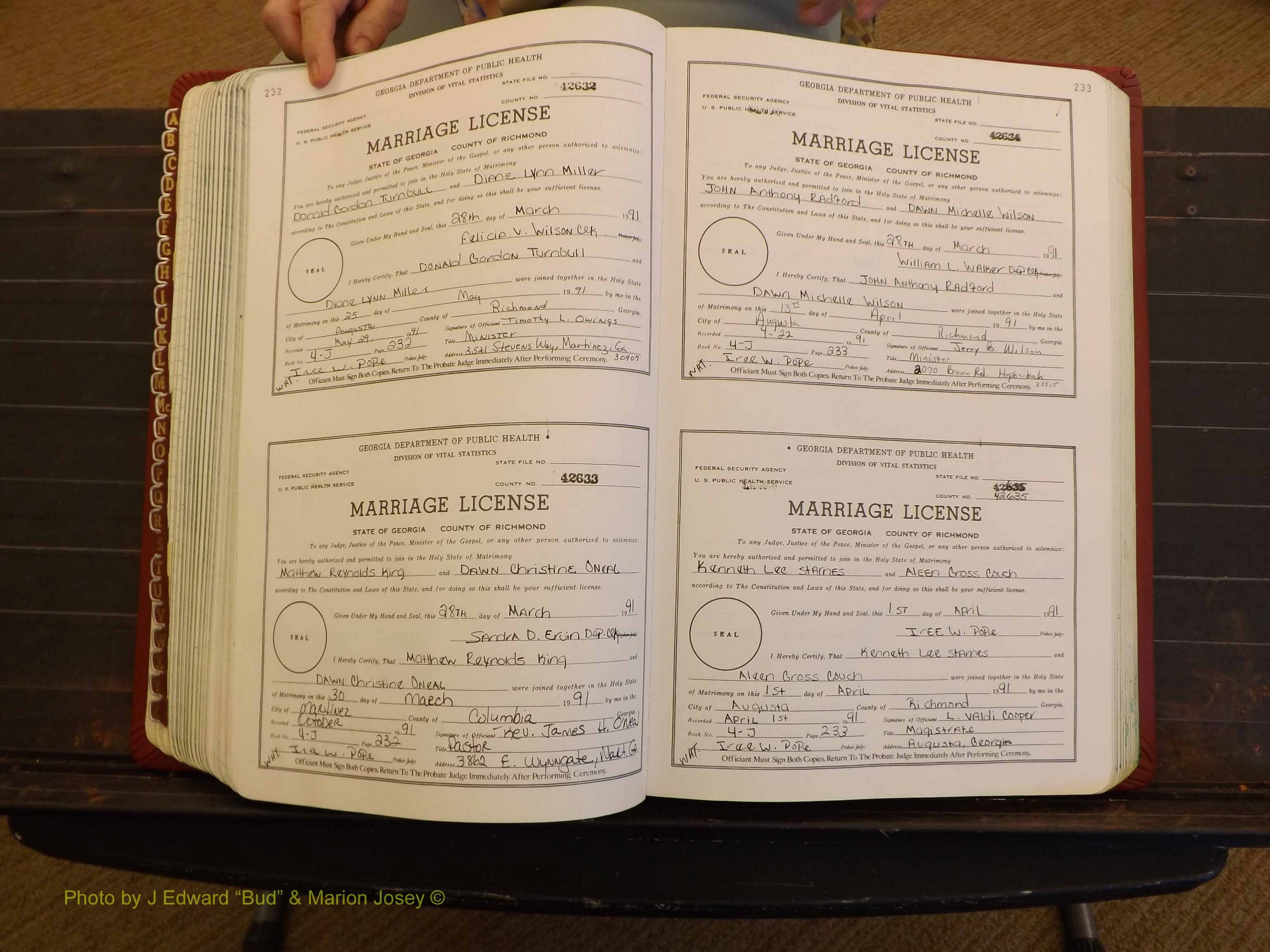 Richmond Marriages, 4J, 1990-1991 P 232-233.JPG