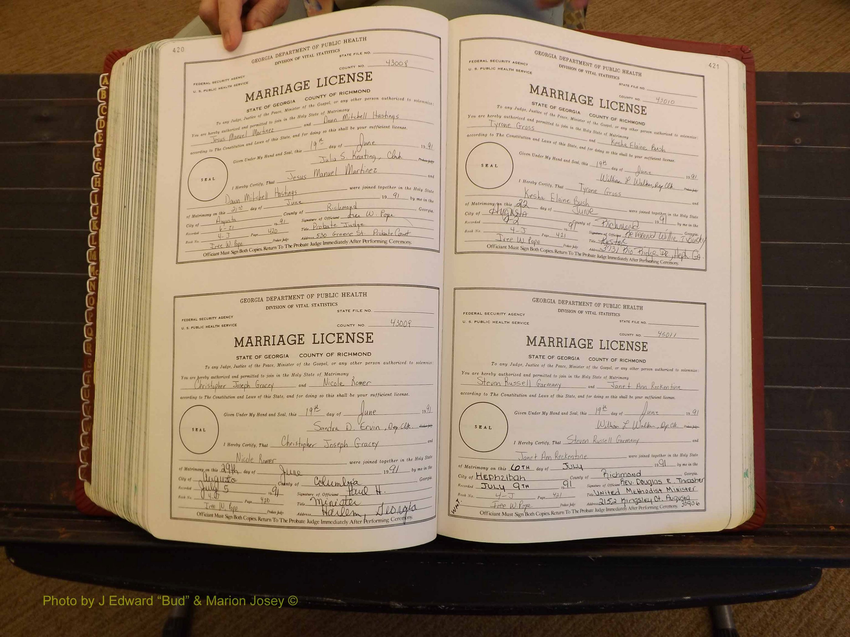 Richmond Marriages, 4J, 1990-1991 P 420-421.JPG