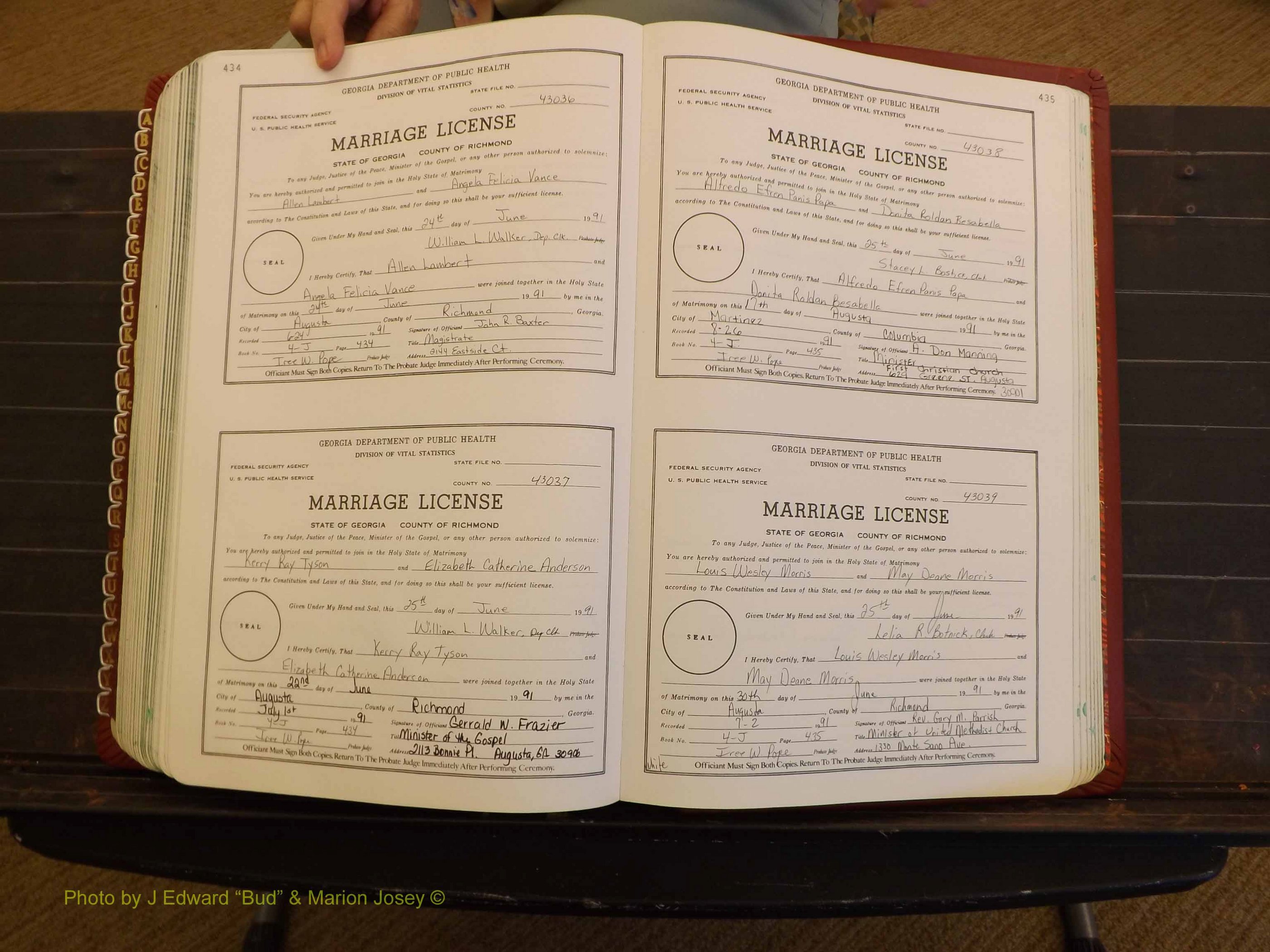 Richmond Marriages, 4J, 1990-1991 P 434-435.JPG