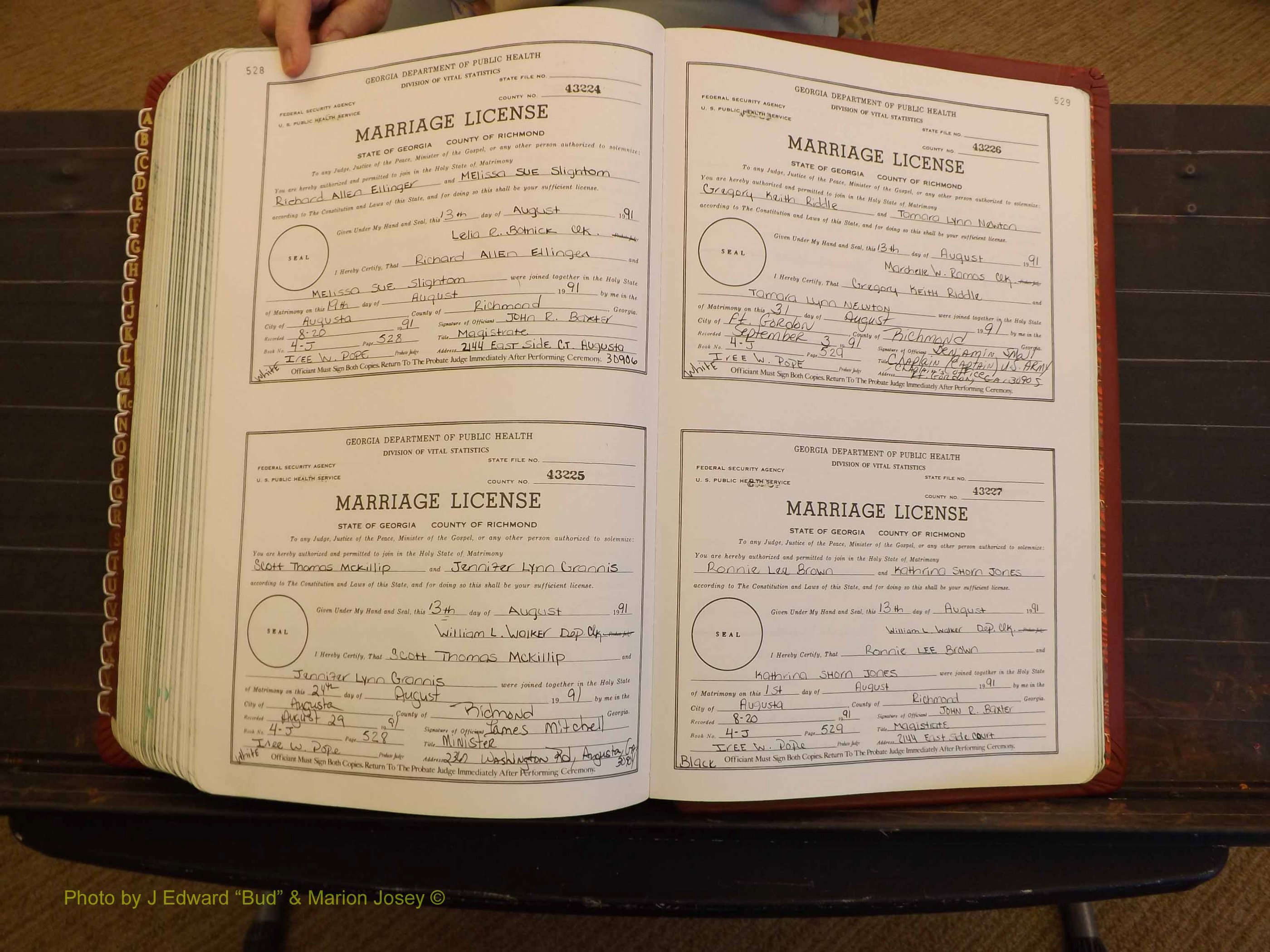 Richmond Marriages, 4J, 1990-1991 P 528-529.JPG