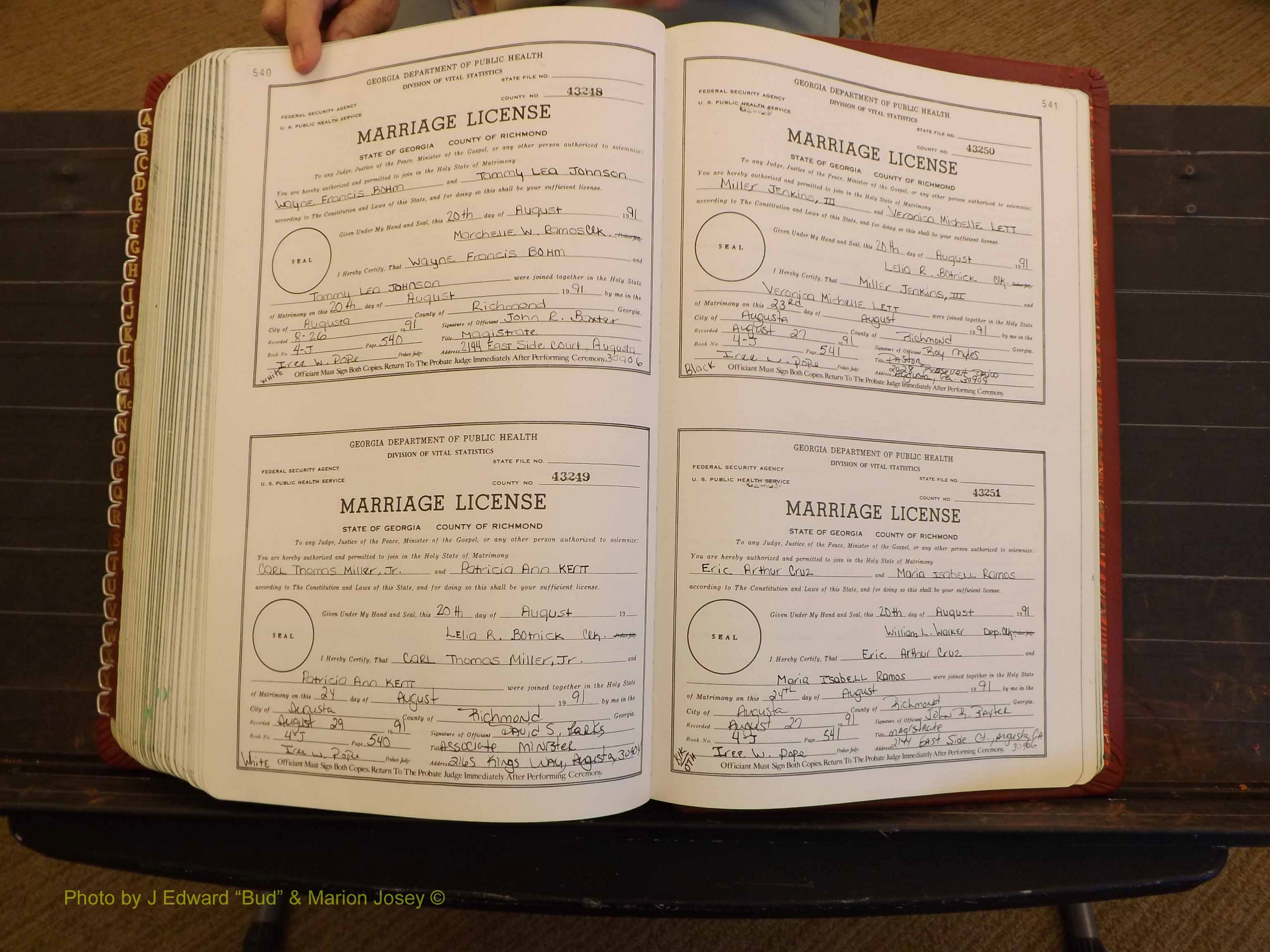 Richmond Marriages, 4J, 1990-1991 P 540-541.JPG