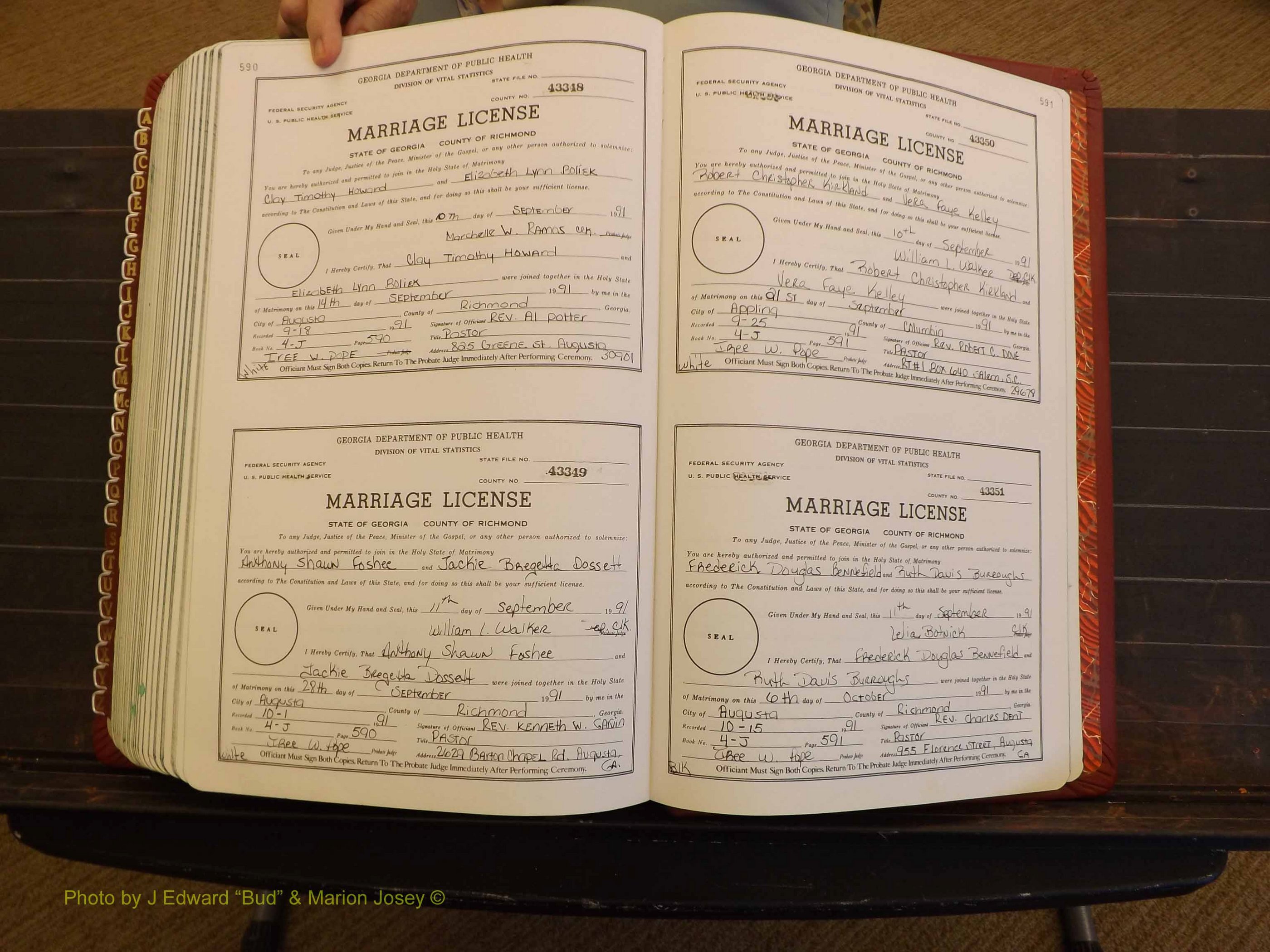 Richmond Marriages, 4J, 1990-1991 P 590-591.JPG