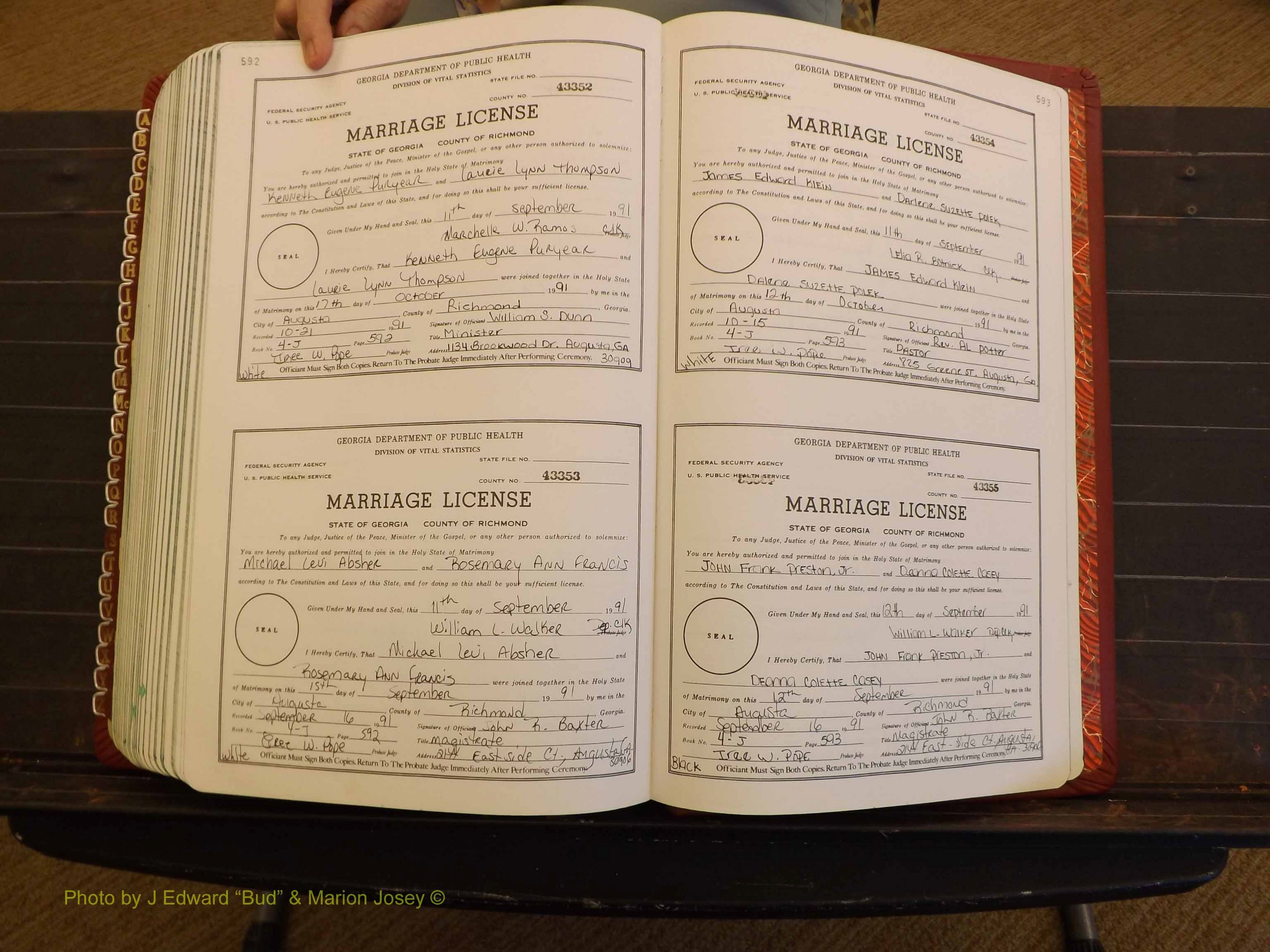 Richmond Marriages, 4J, 1990-1991 P 592-593.JPG