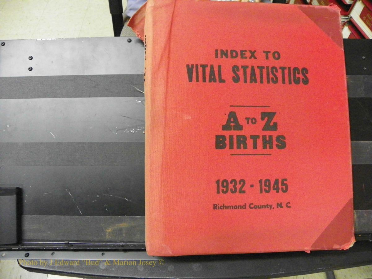 Richmond Births, A-Z, 1914-1945 300.JPG