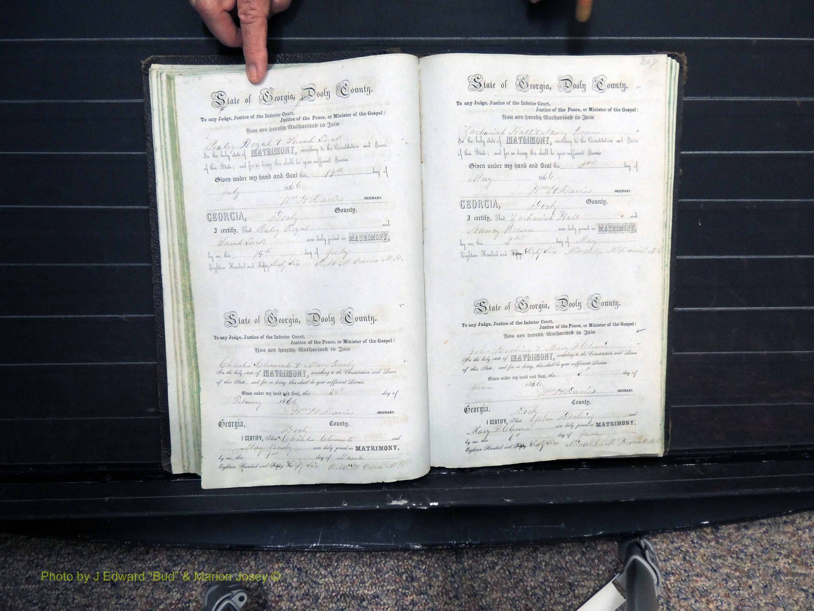 Dooly Co, GA, Marriages, Book B, 1852-1877 Pg 206-207.JPG