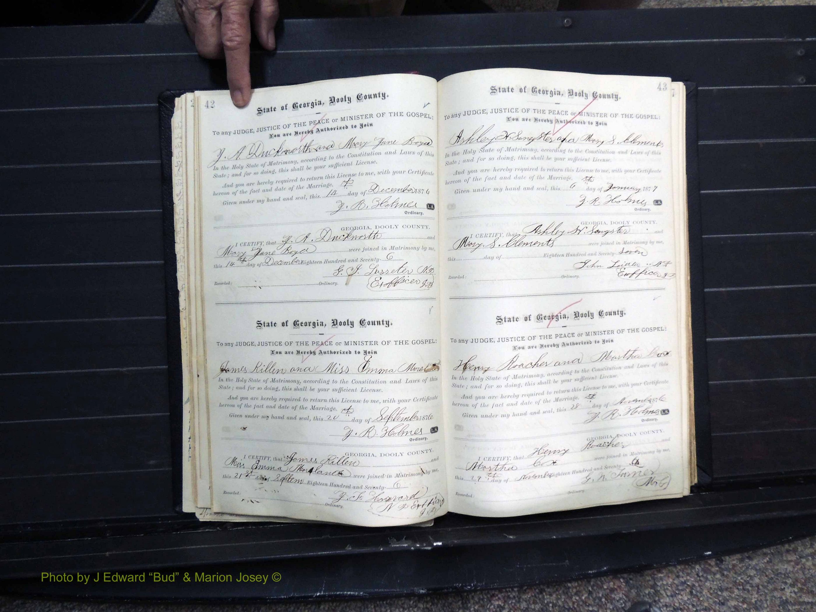 Dooly Co, GA, Marriages, Book, C, Pg 042-043.JPG