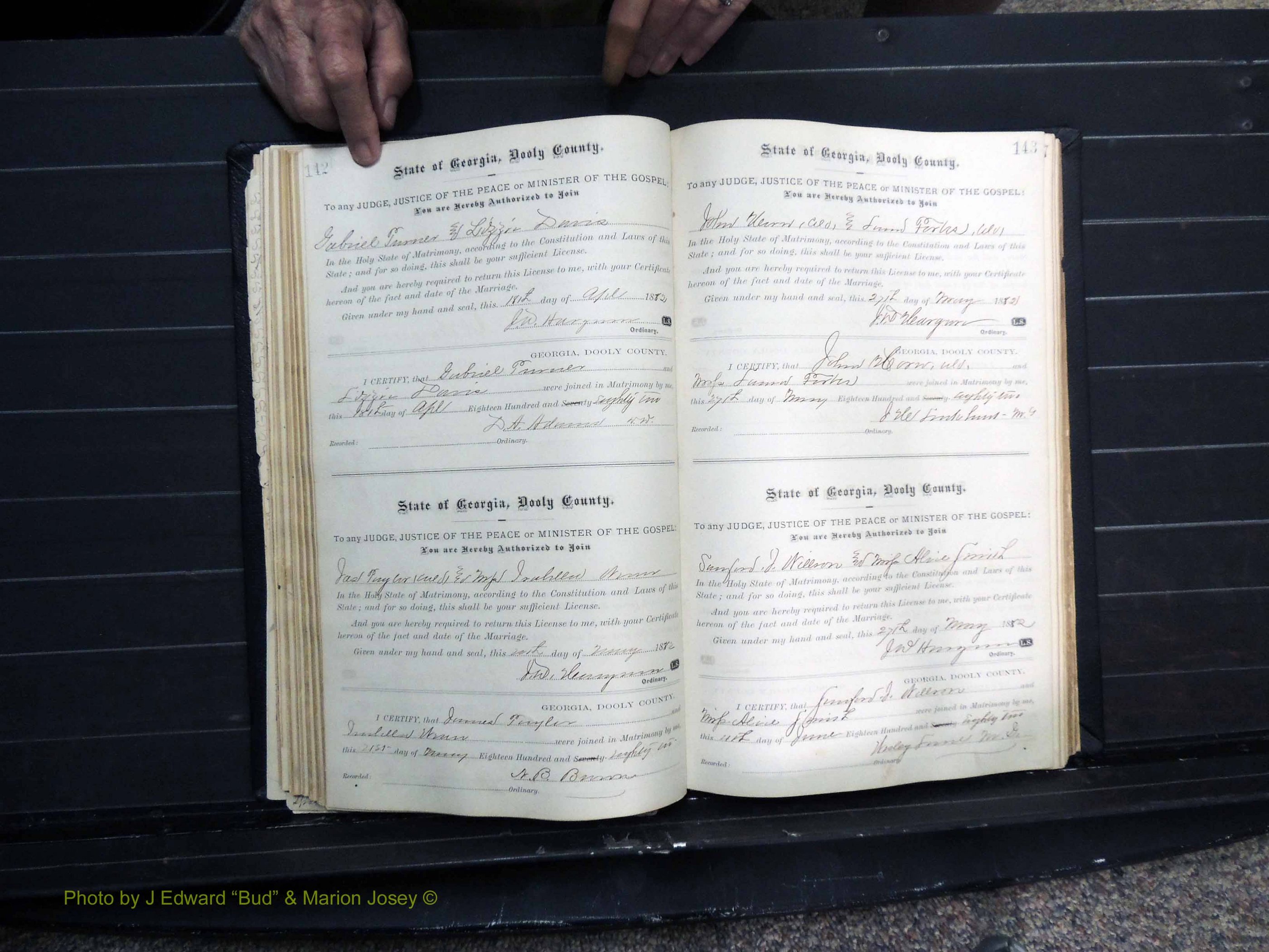 Dooly Co, GA, Marriages, Book, C, Pg 142-143.JPG