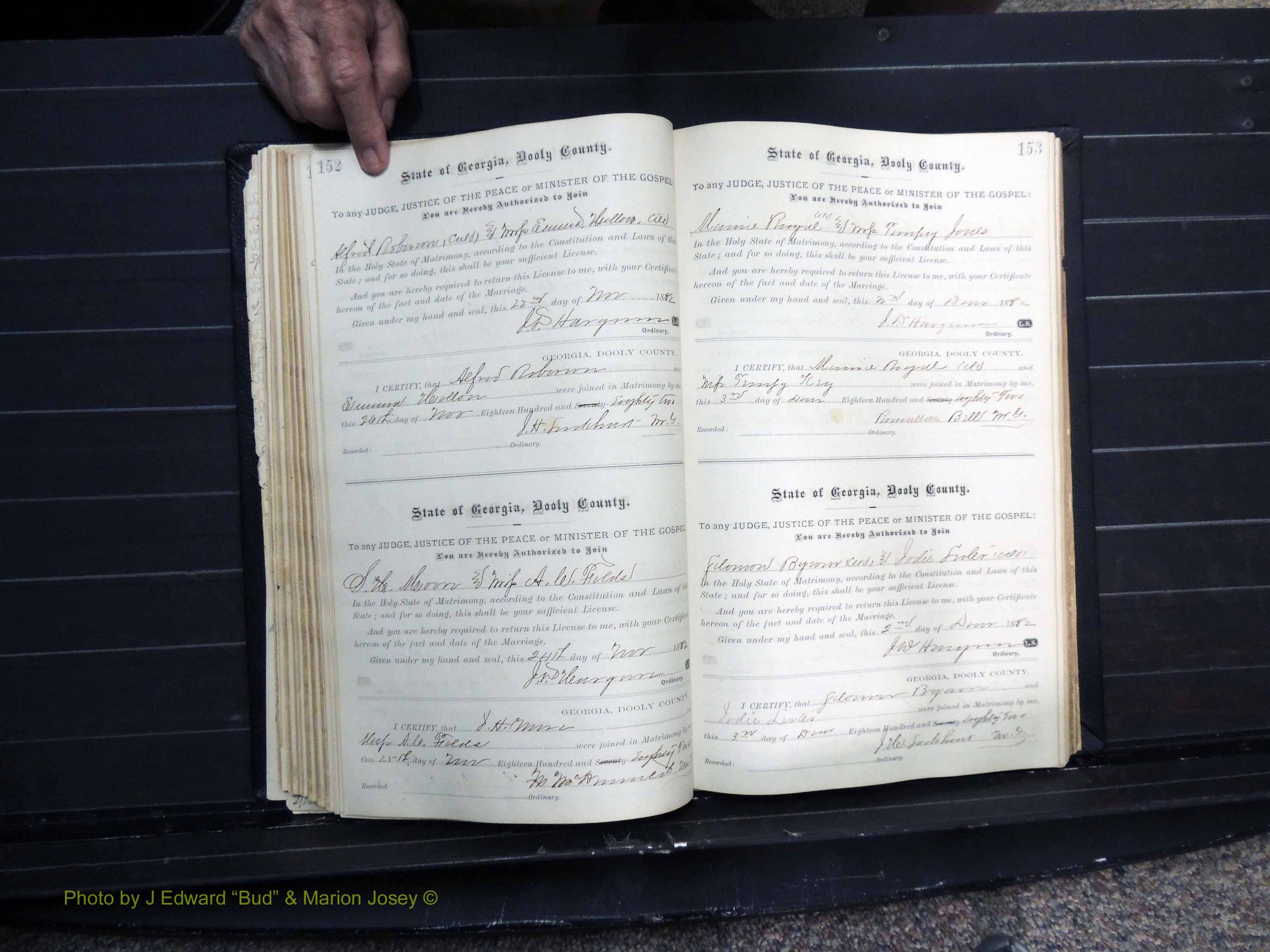 Dooly Co, GA, Marriages, Book, C, Pg 152-153.JPG