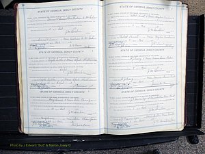 Dooly Co, GA, Marriages, Book, H, 1930-1944 pg 020-021.JPG