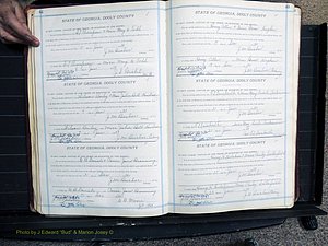 Dooly Co, GA, Marriages, Book, H, 1930-1944 pg 042-043.JPG