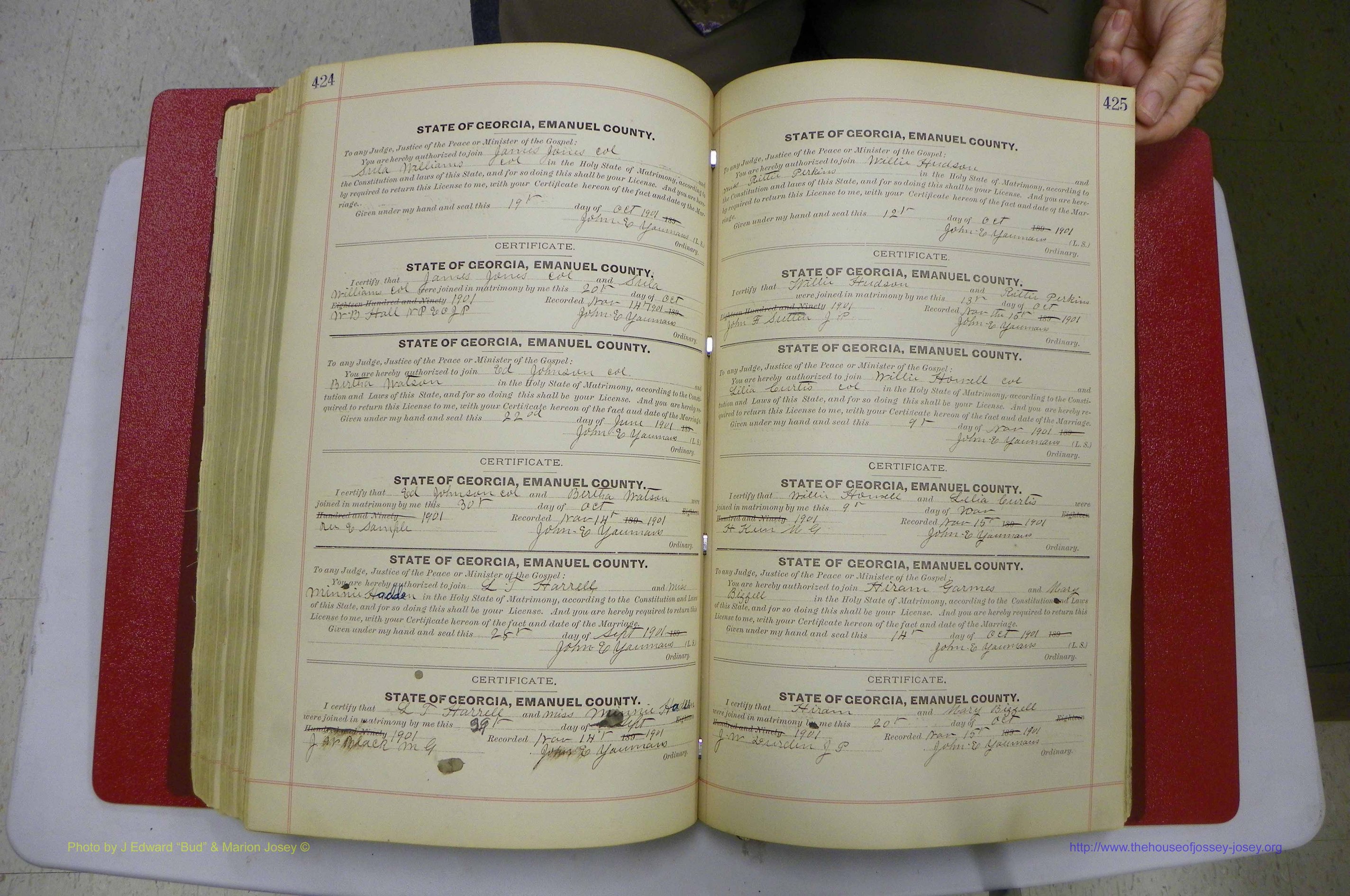 Emanuel Co, GA, Marriages Book C, 1896 - 1903, P 424-425.JPG