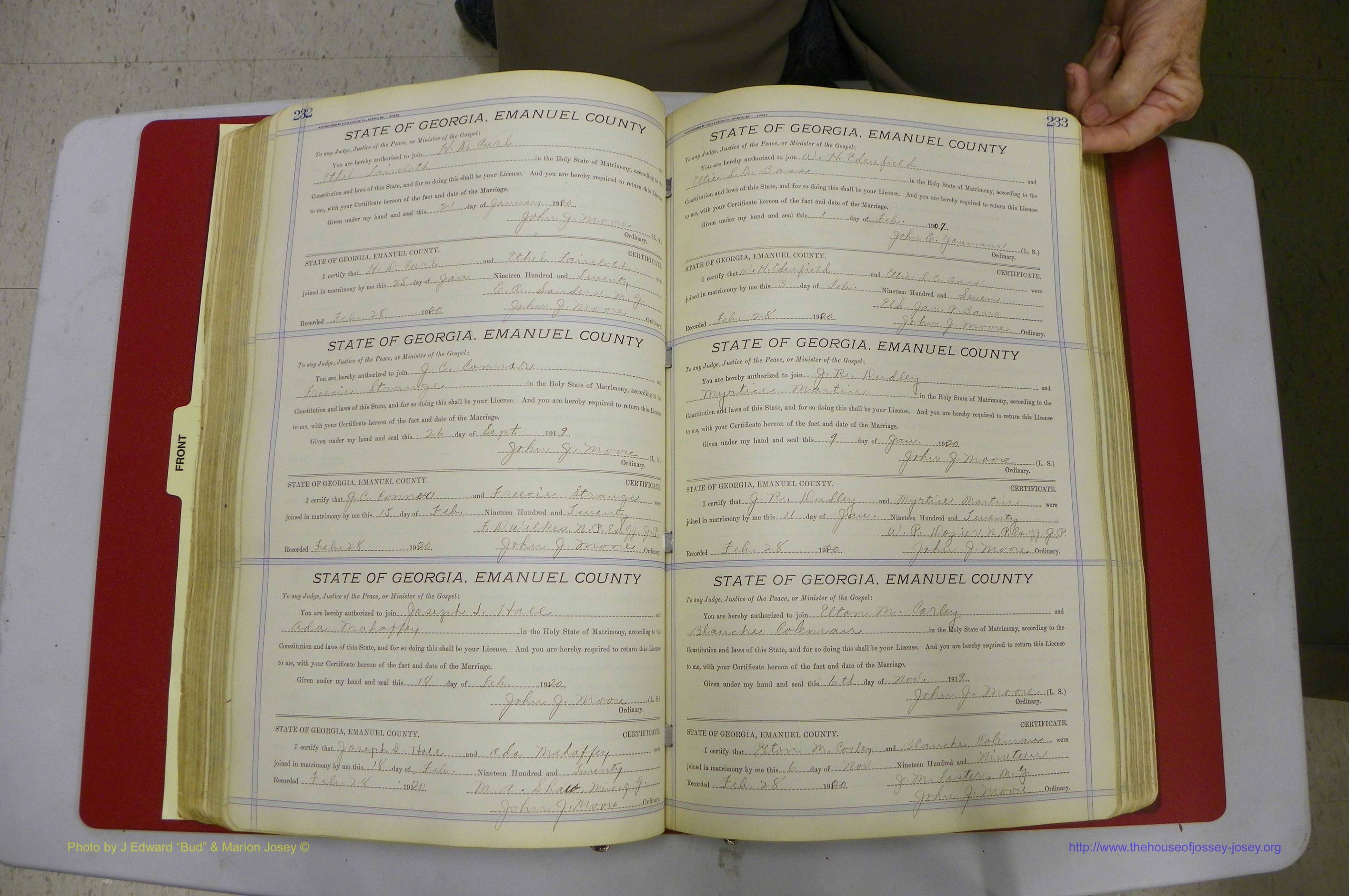 Emanuel Co, GA, Marriages Book E, 1915 - 1928, P 232-233.JPG