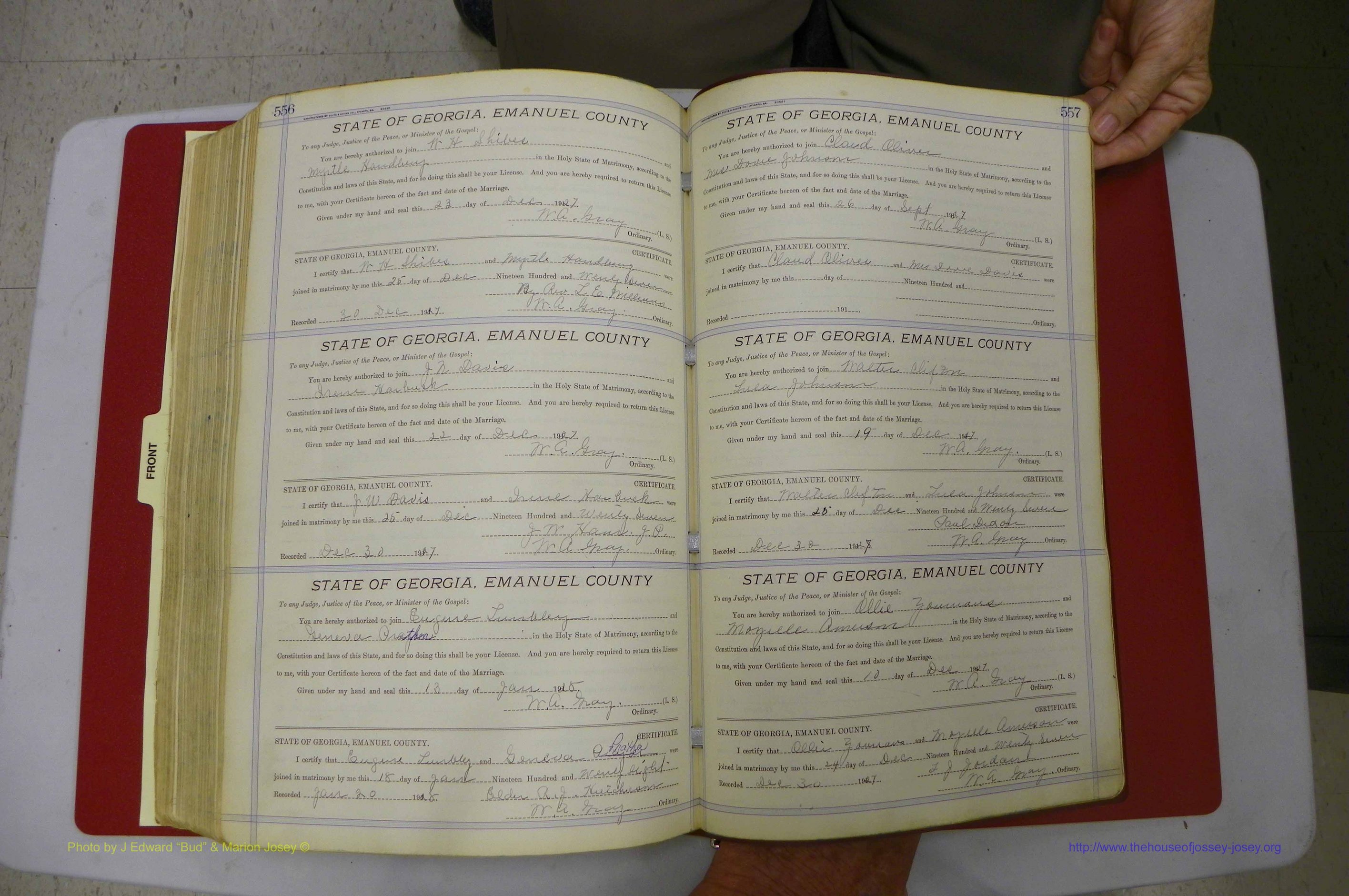 Emanuel Co, GA, Marriages Book E, 1915 - 1928, P 556-557.JPG