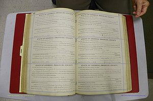 Emanuel Co, GA, Marriages Book E, 1915 - 1928, P 216-217.JPG