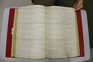 Emanuel Co, GA, Marriages Book E, 1915 - 1928, P 232-233.JPG