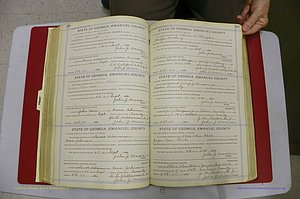 Emanuel Co, GA, Marriages Book E, 1915 - 1928, P 258-259.JPG