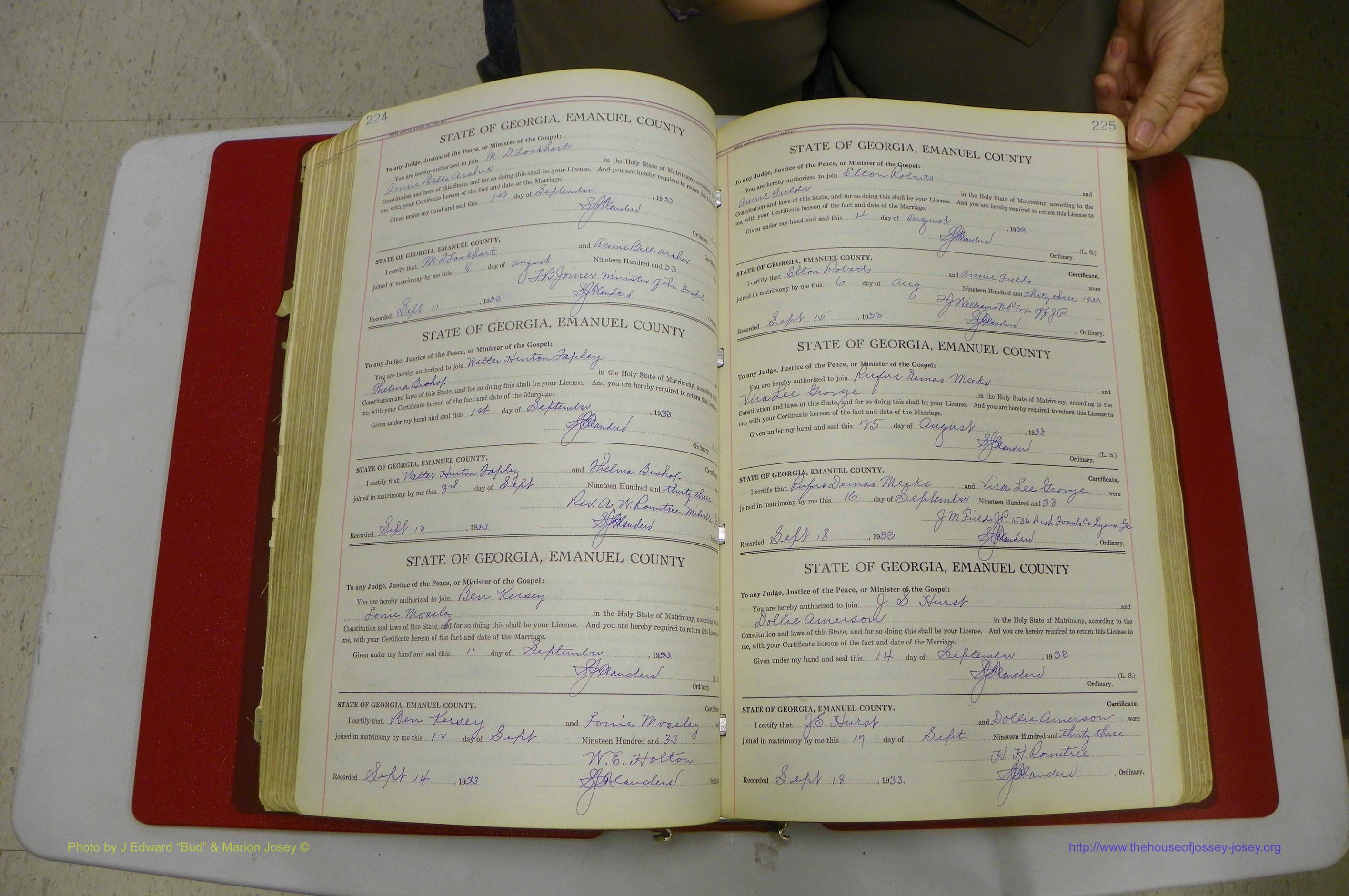Emanuel Co, GA, Marriages Book G, 1928 - 1940, White, P 224-225.JPG