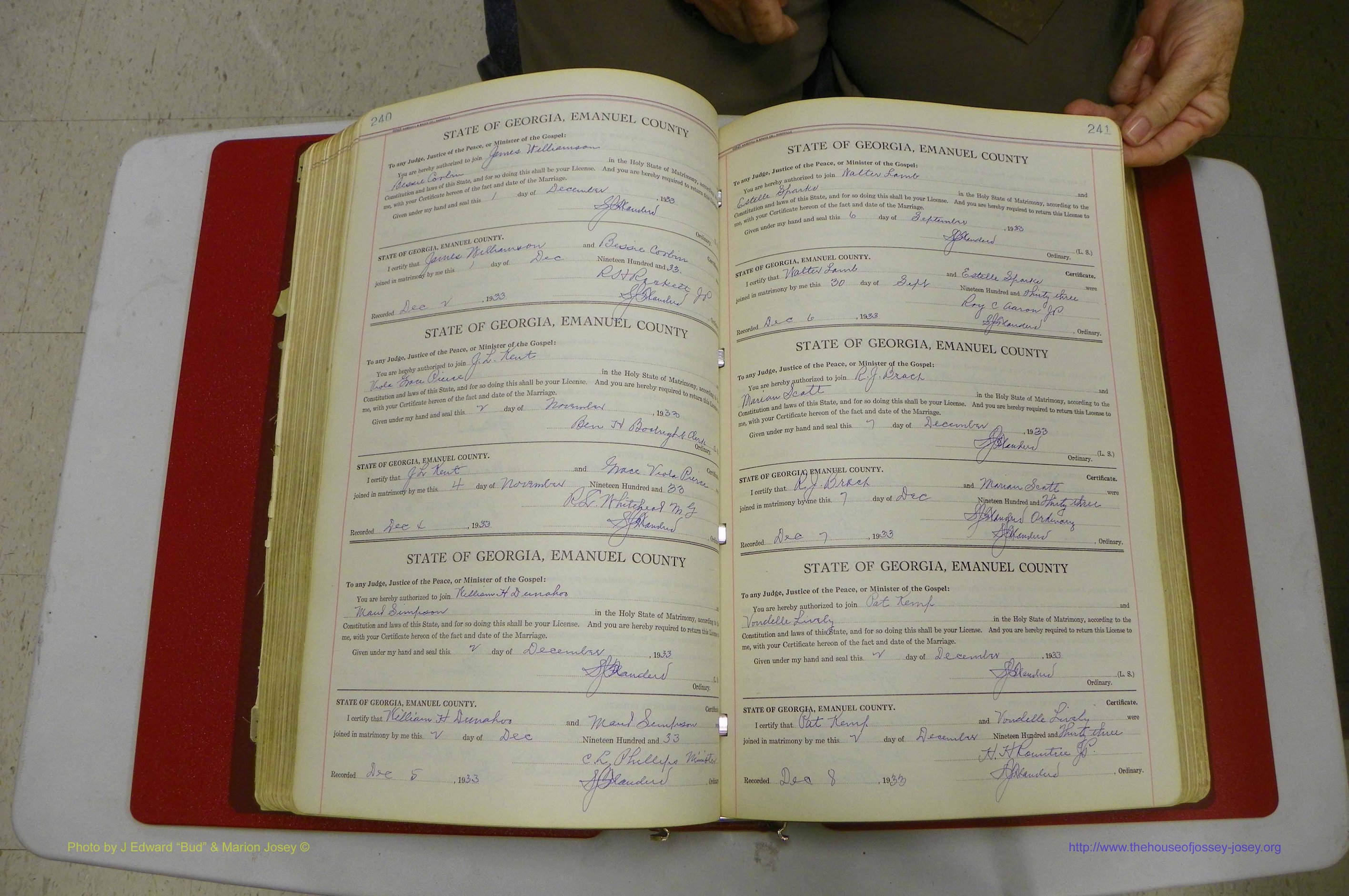 Emanuel Co, GA, Marriages Book G, 1928 - 1940, White, P 240-241.JPG